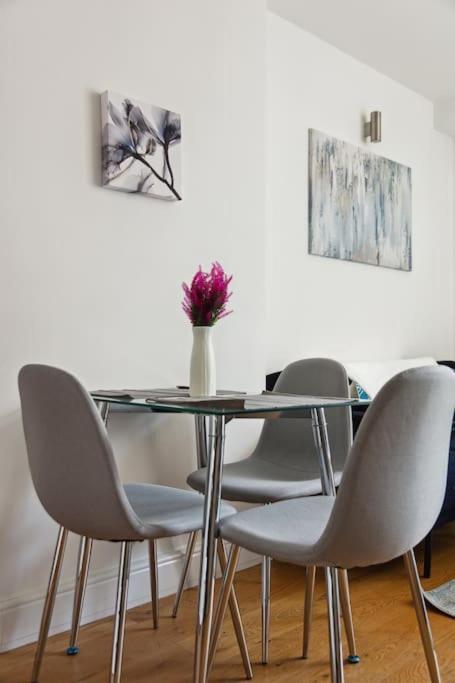 Luxury Urban Living - 1 Bdr Appartement *