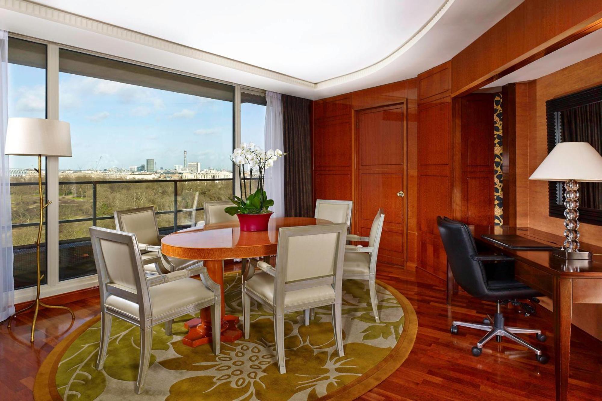 The Park Tower Knightsbridge, A Luxury Collection Hotel, Hotell London