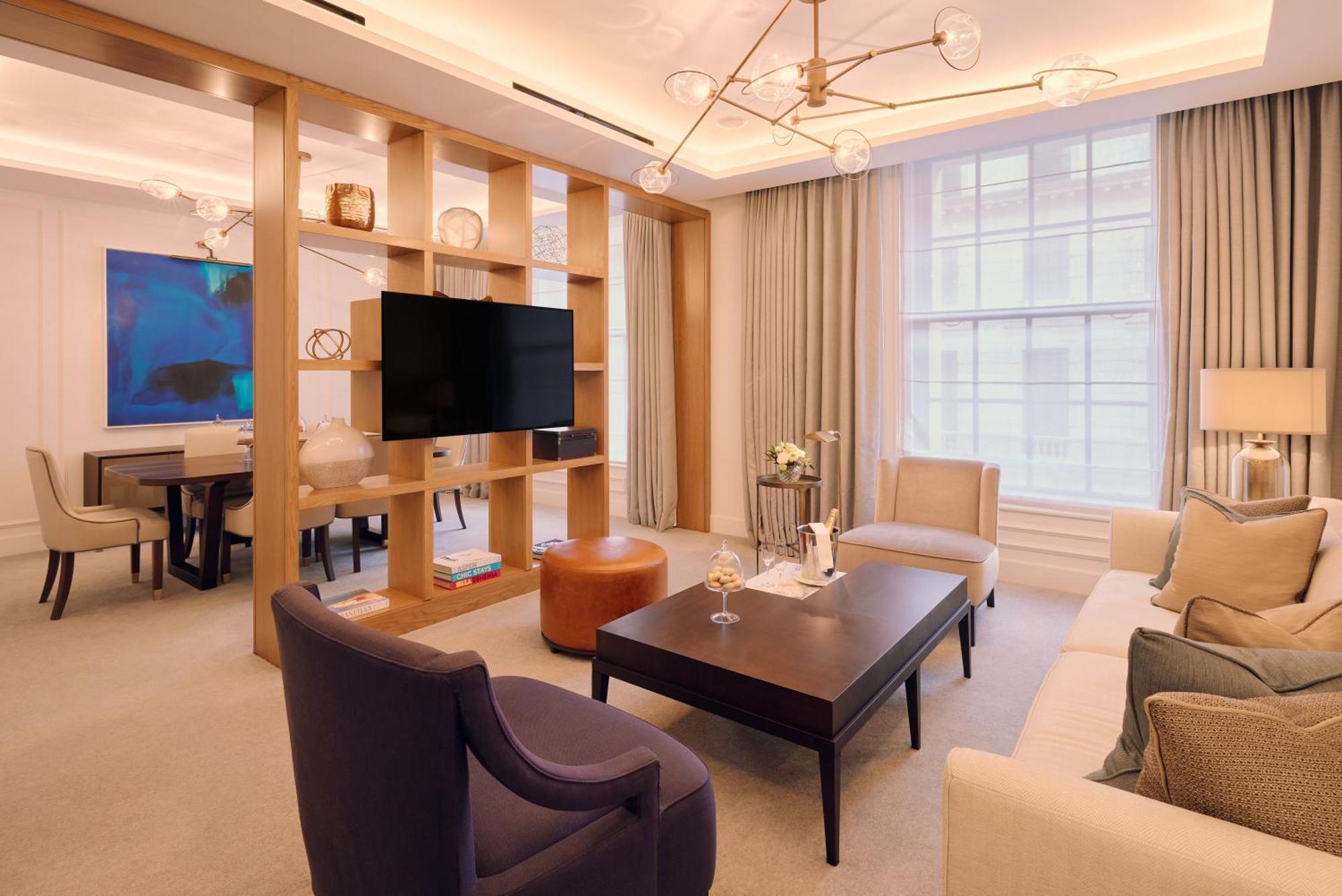 Hotel Corinthia London