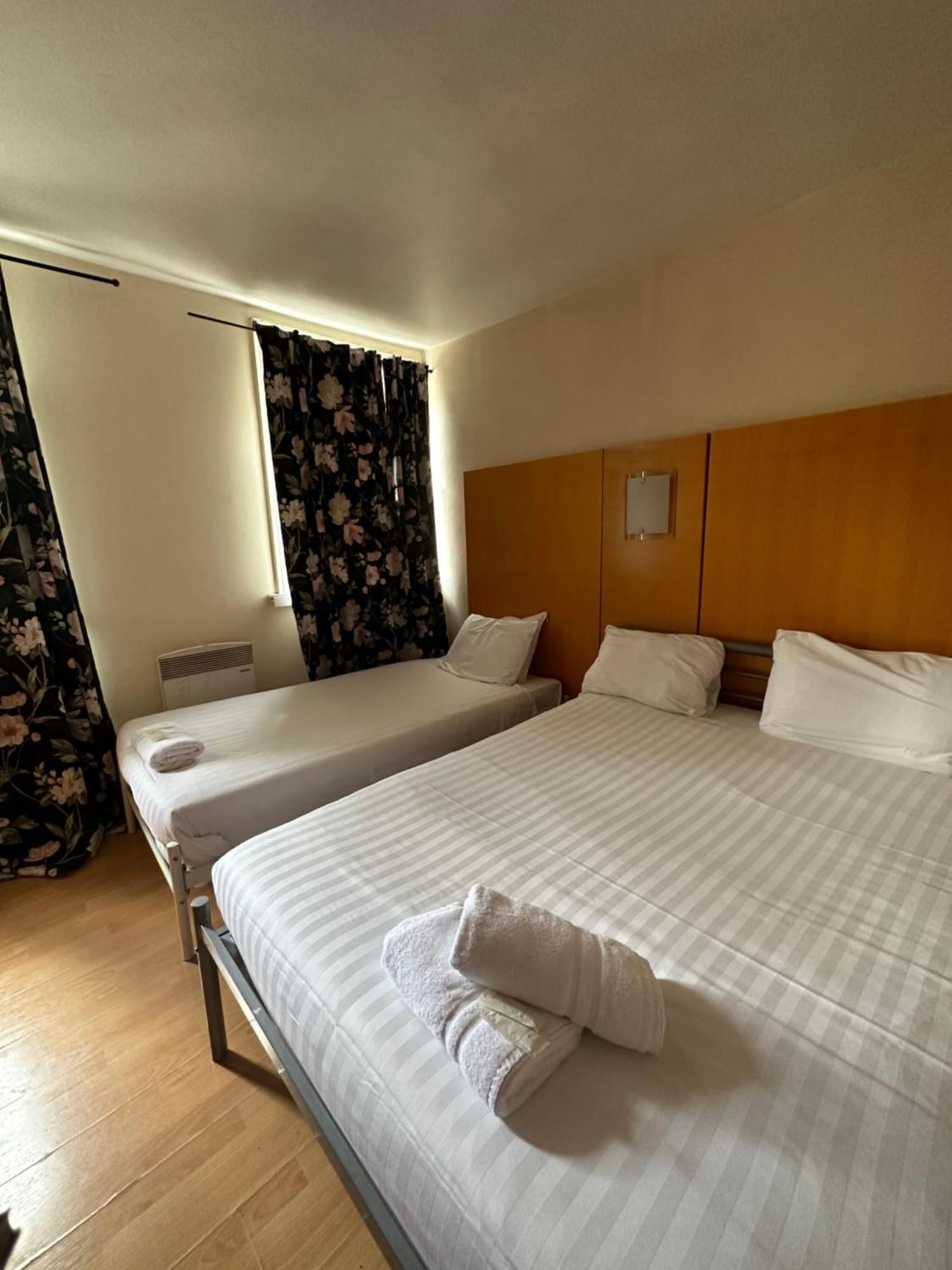 Berkeley Court 2* London