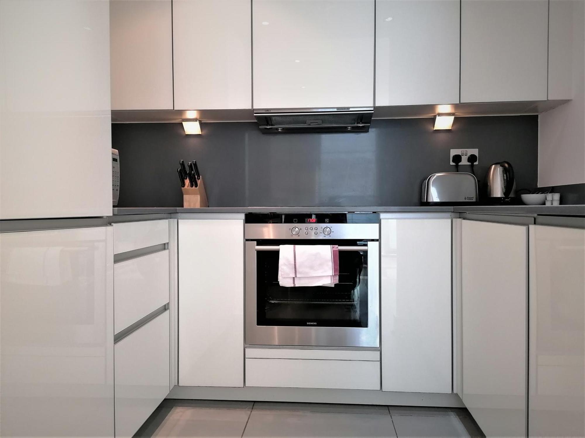 Apartment Tower Hill Serviced London