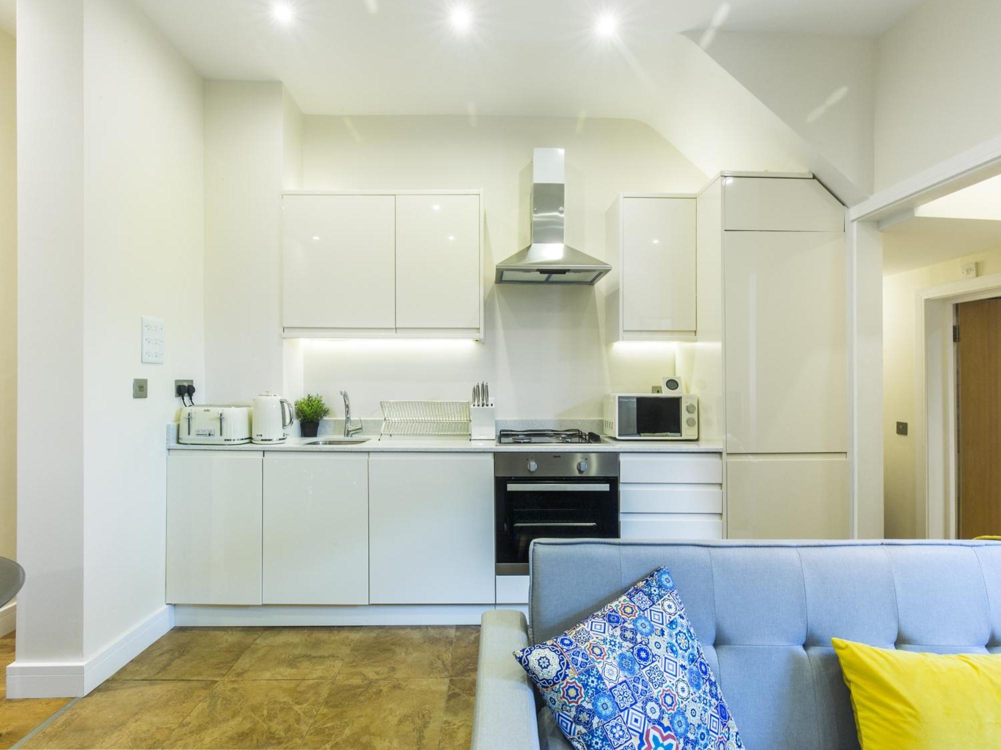 Apartment Ealing Queen Of The Suburbs One Bedroom Pass The Keys London
