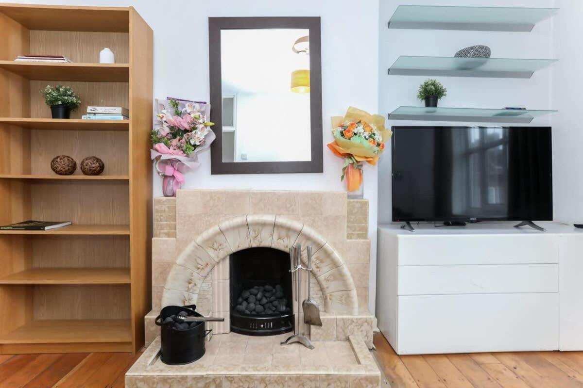 Appartamento 2 Bedroom In Waterloo Central *