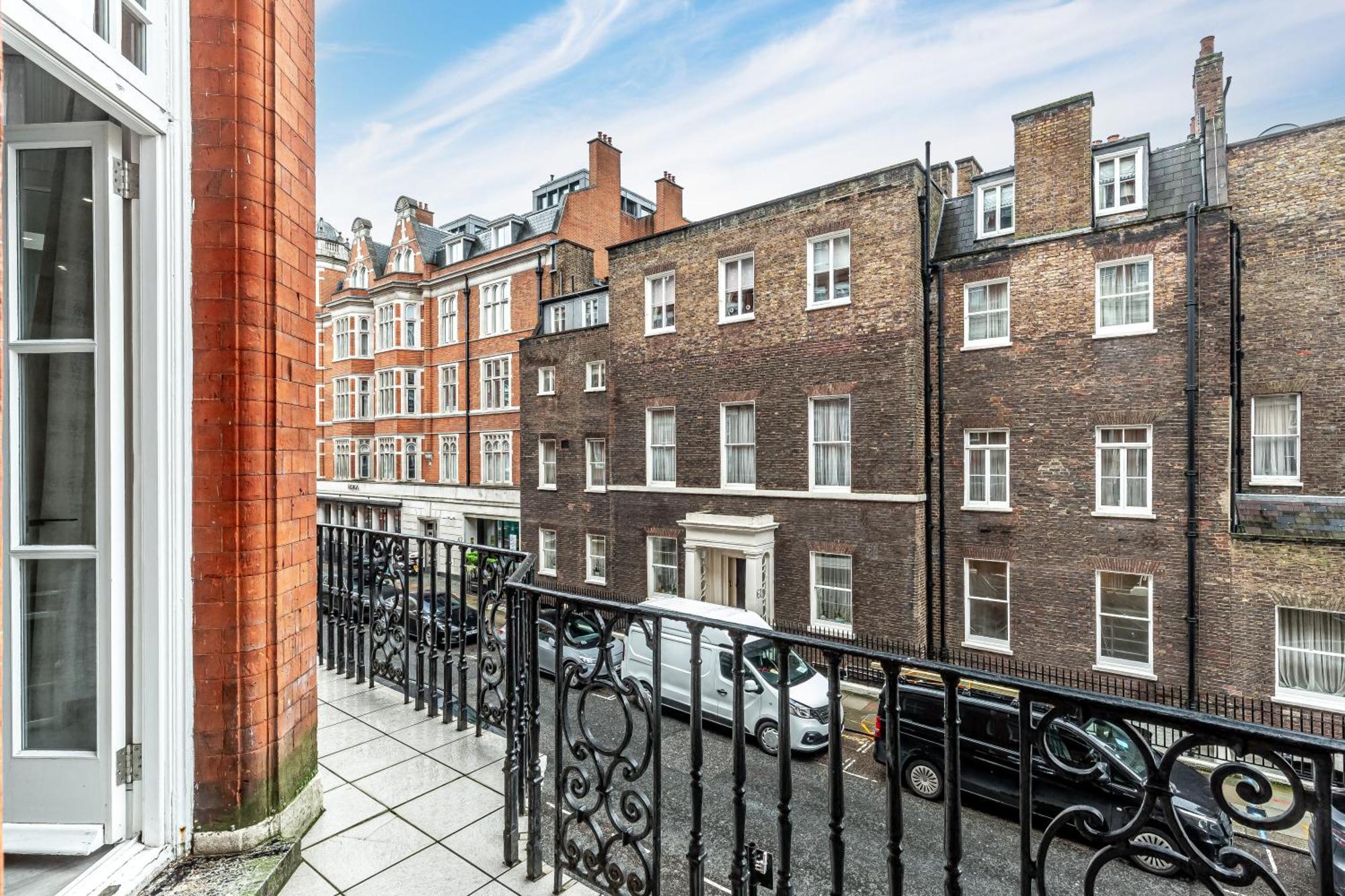 Street Residences By Aeria * London
