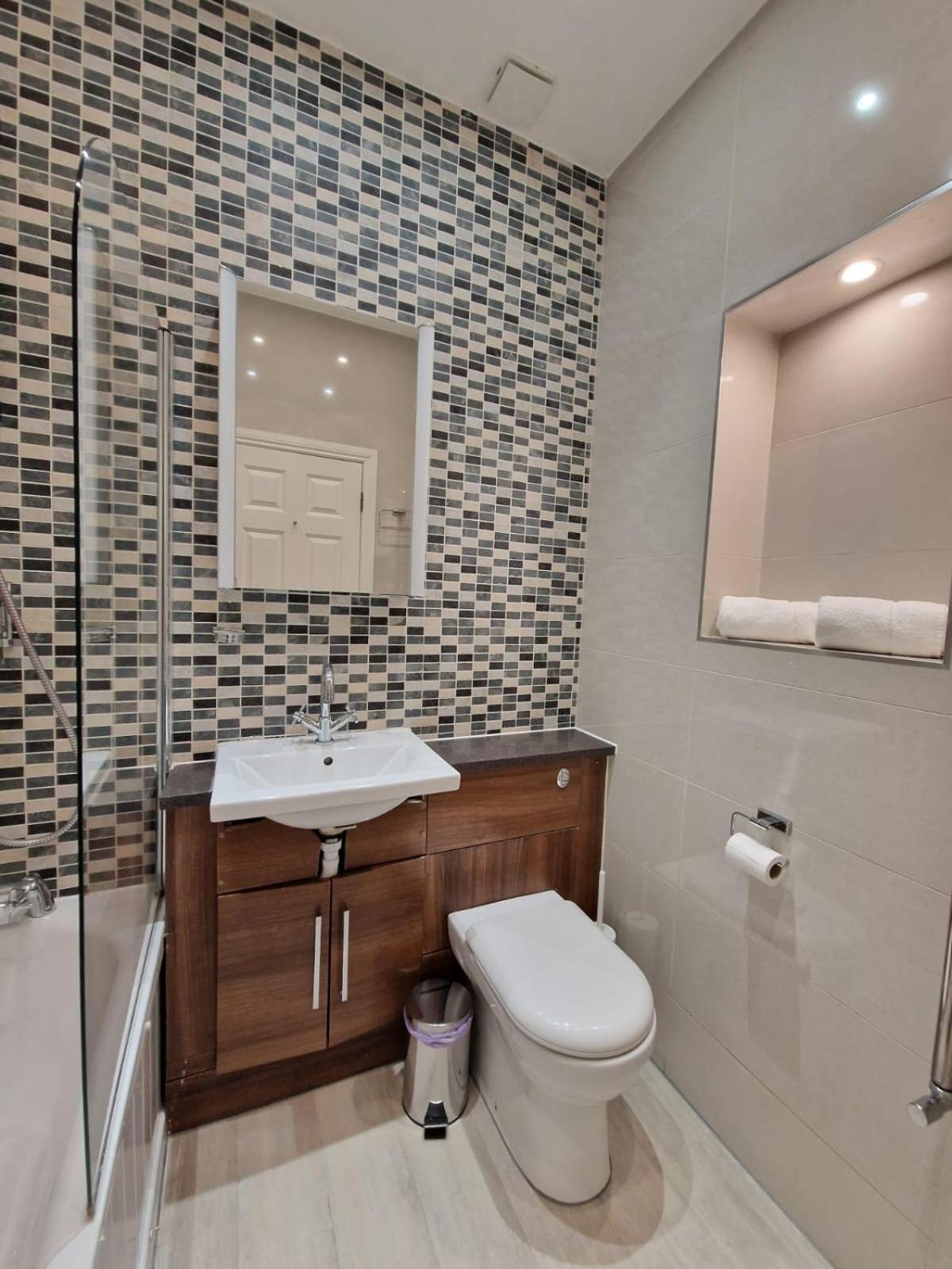 Clarges Apartment London