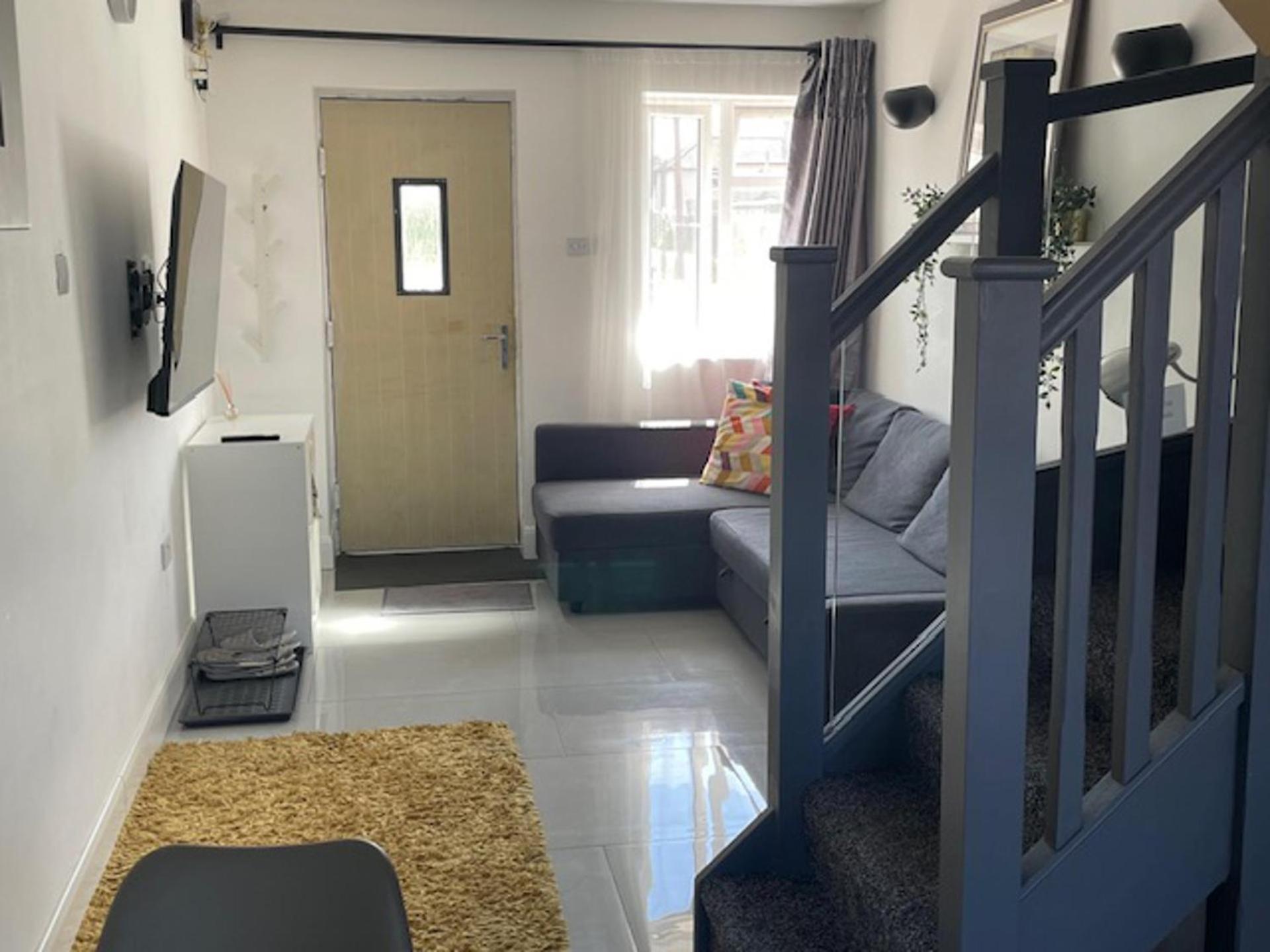 1bedhouse- London-sleeps 4- Close To Attractions * Londen