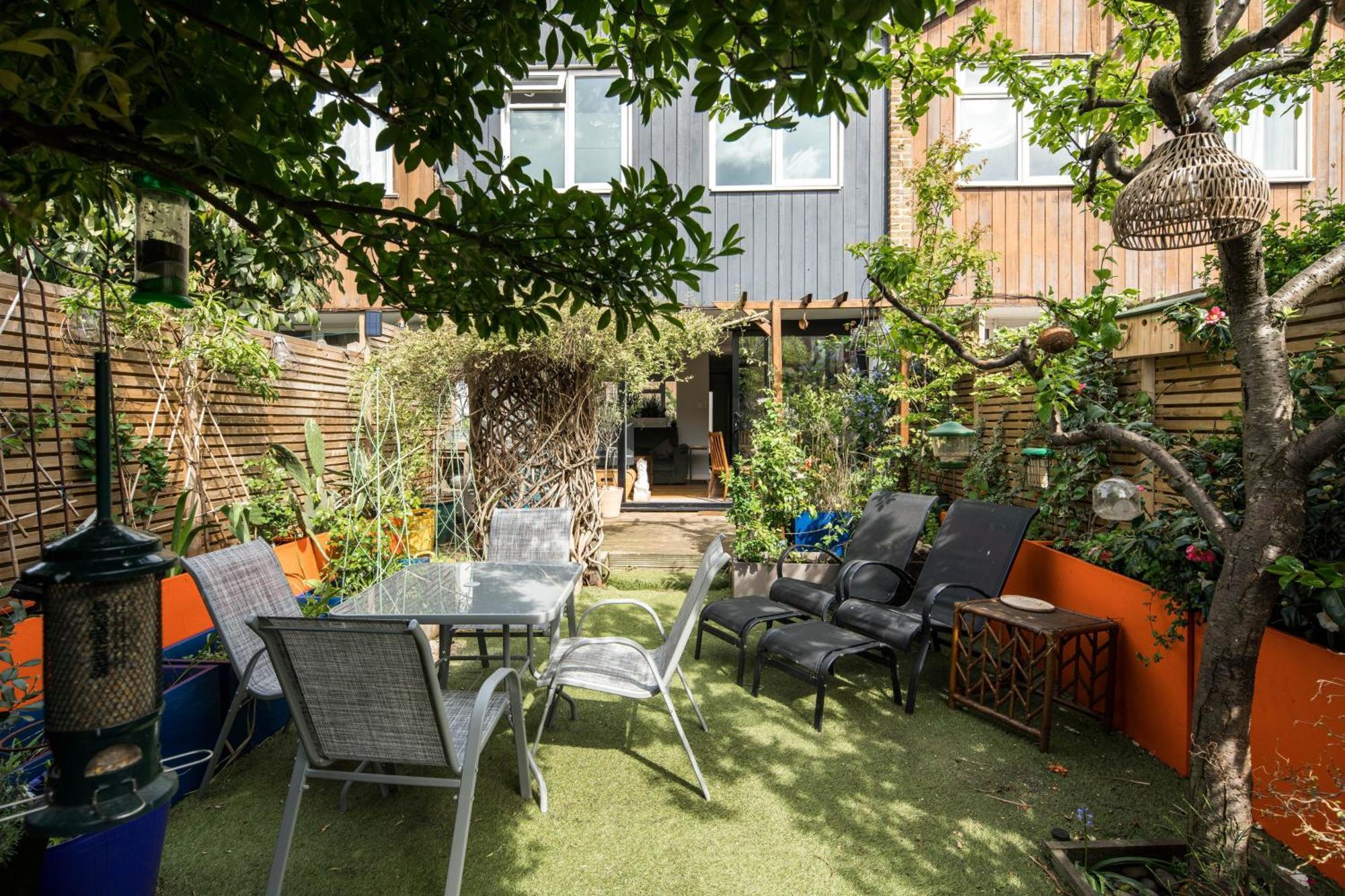Holiday home Kennington 3br Haven, Dog-friendly & Zone 1 Location London