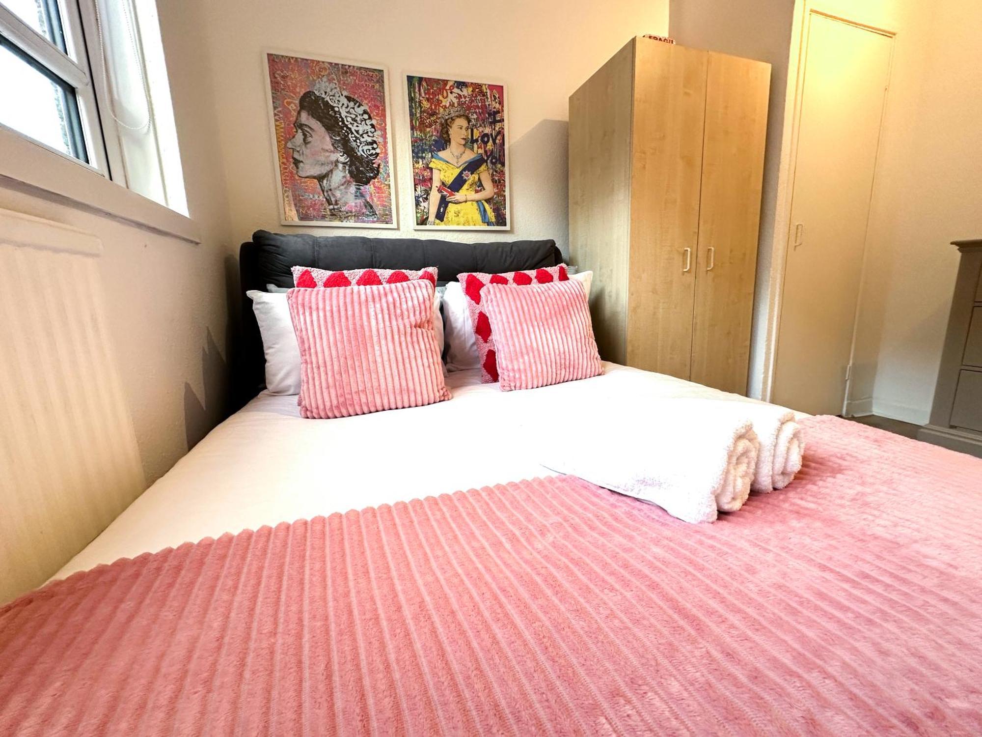 Appartamento Vibrant 3 Bedrooms Flat With Private Balcony Near Finsbury Park, Wood Green Londra