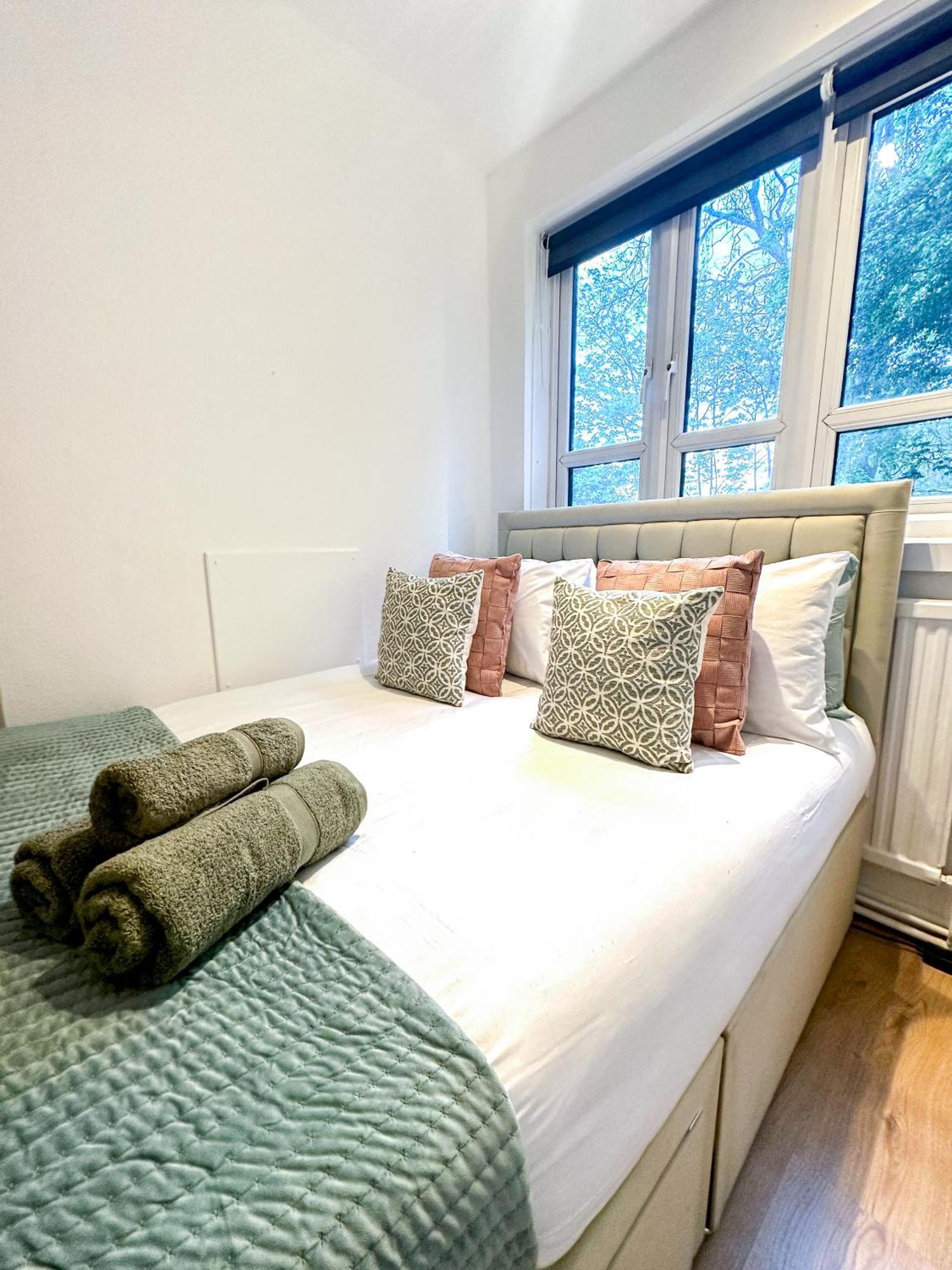 Appartamento Vibrant 3 Bedrooms Flat With Private Balcony Near Finsbury Park, Wood Green Londra