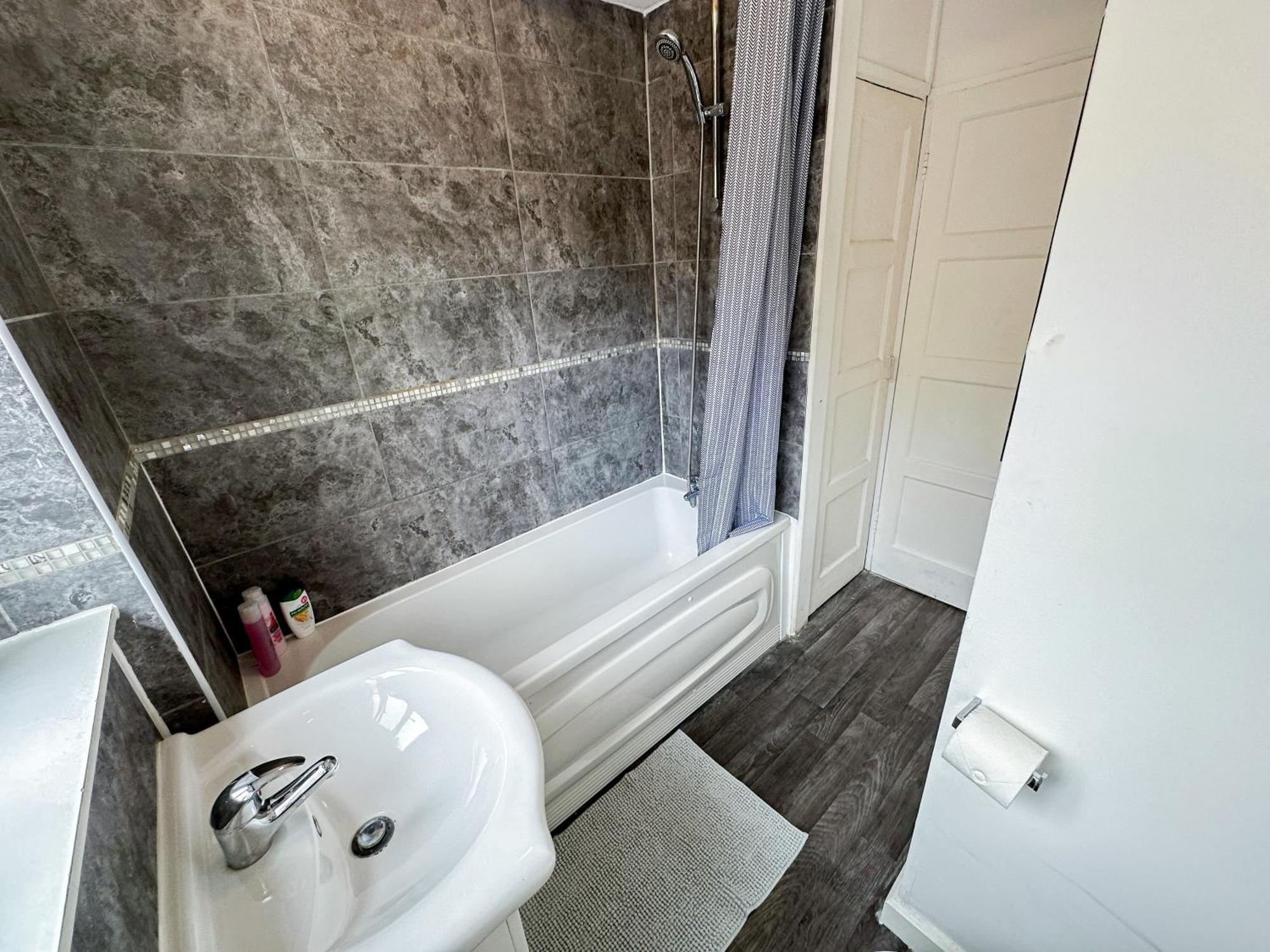 Appartamento Vibrant 3 Bedrooms Flat With Private Balcony Near Finsbury Park, Wood Green