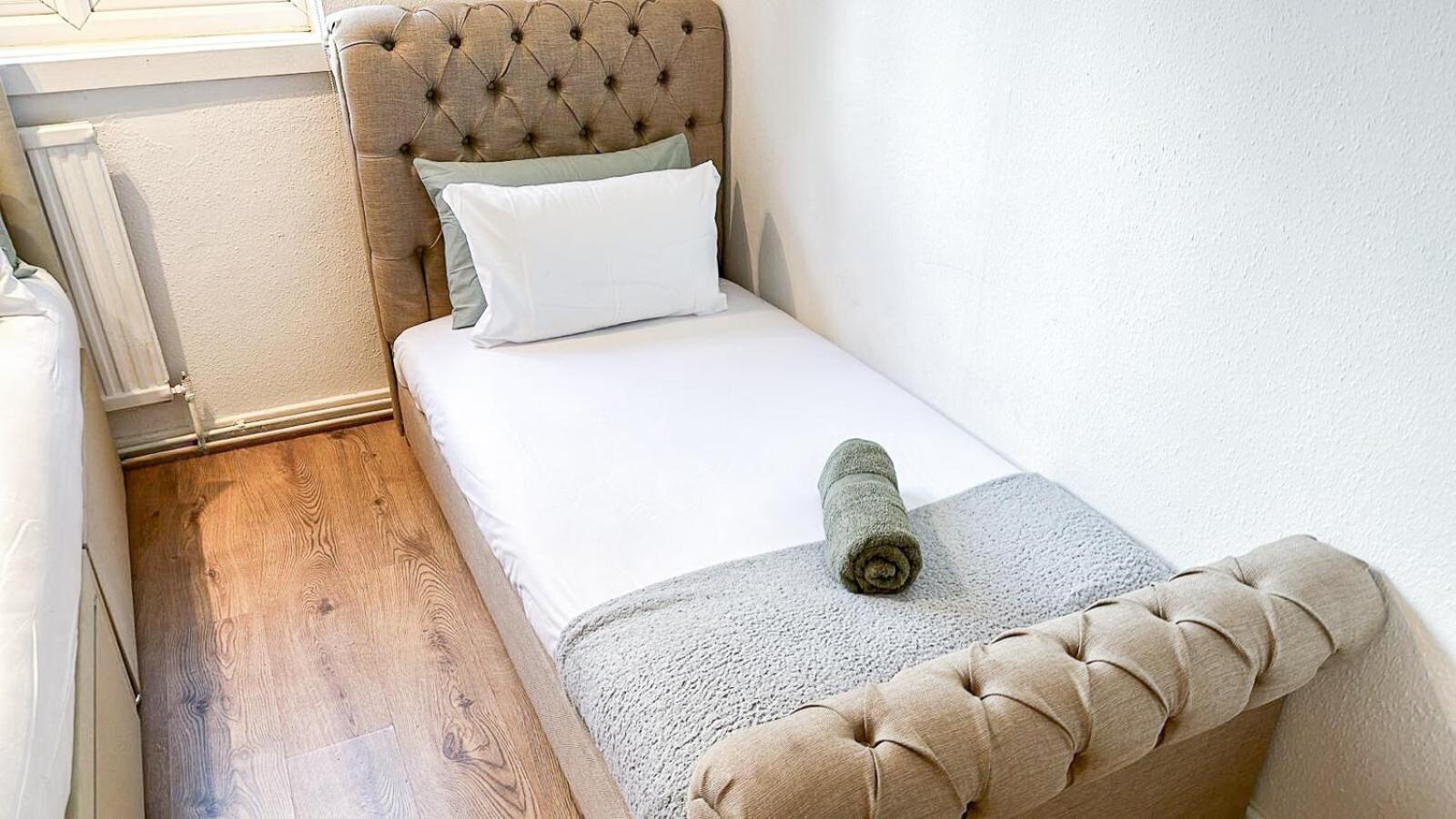 Appartamento Vibrant 3 Bedrooms Flat With Private Balcony Near Finsbury Park, Wood Green Londra