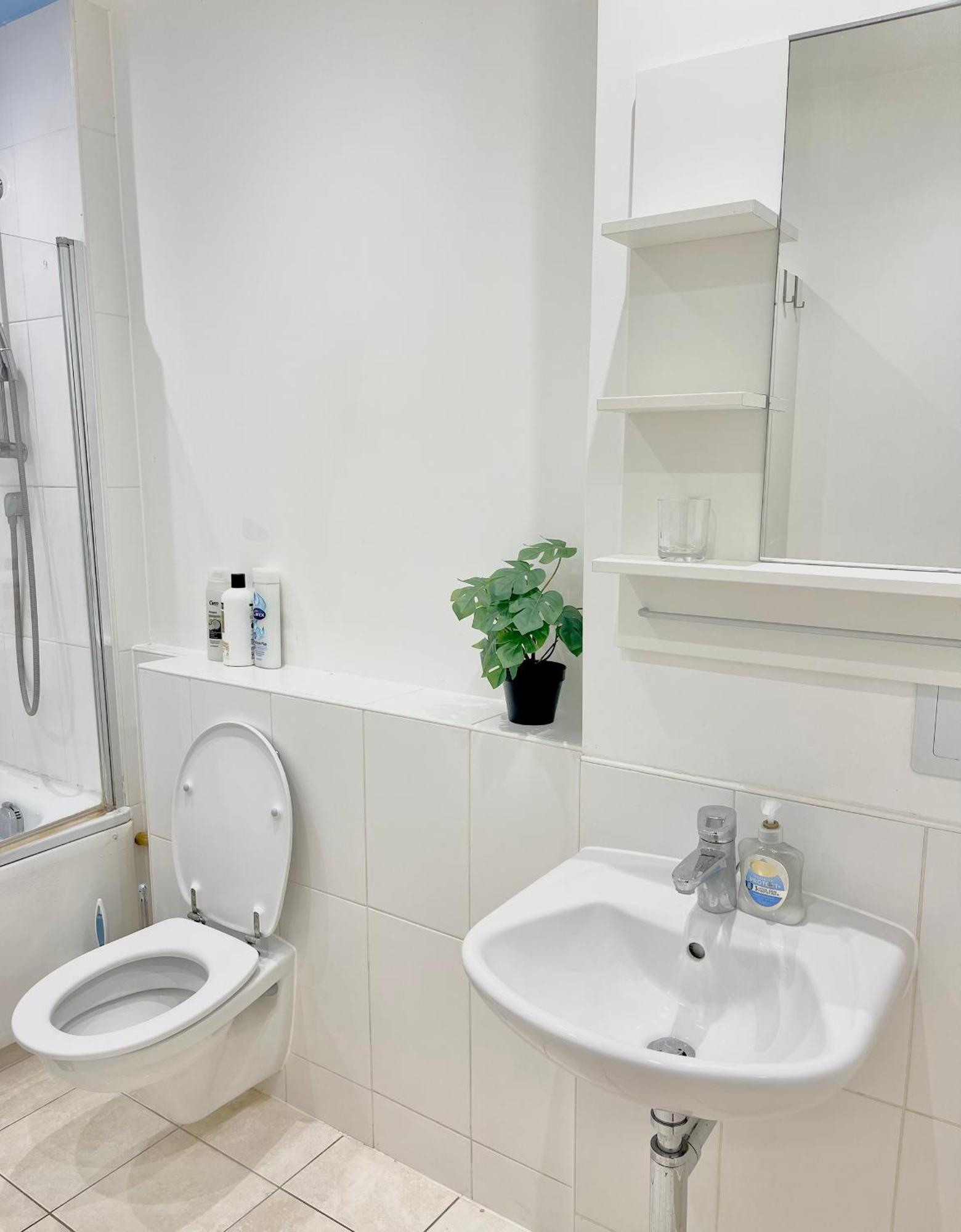 Modern Patio Flat Close To Tower Bridge Apartment *