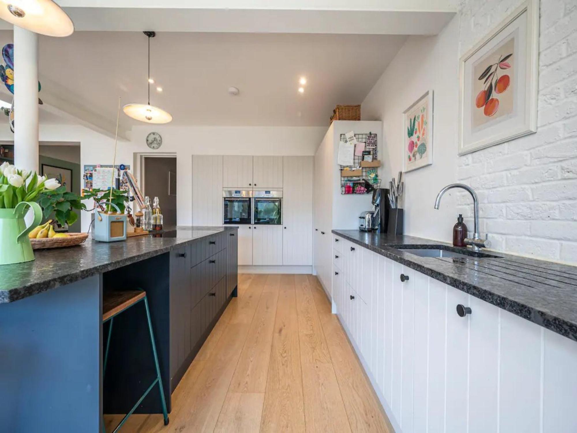 Pass The Keys Spacious Dulwich Family House With Pool *