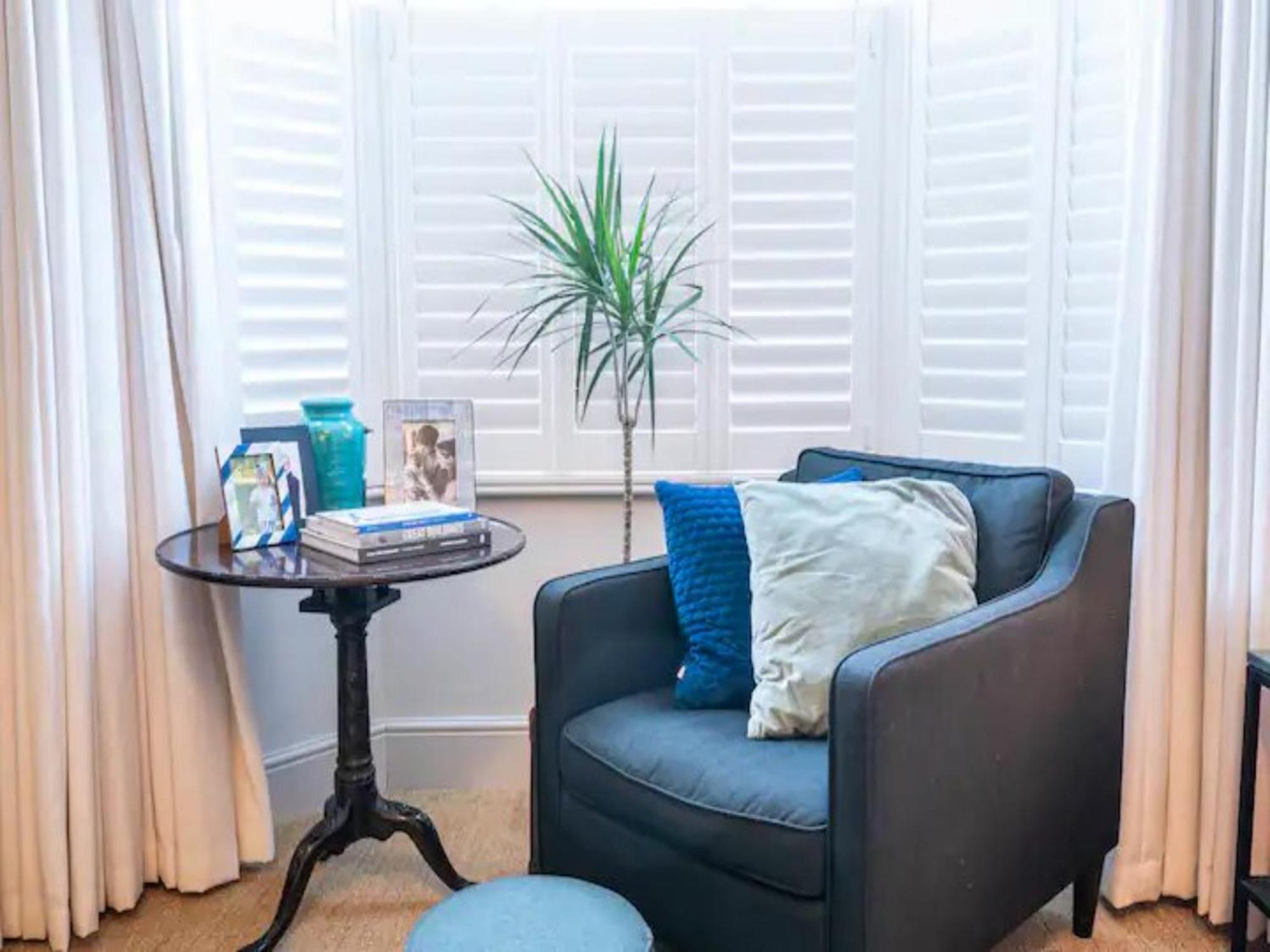 Holiday home Pass The Keys Spacious Dulwich Family House With Pool London
