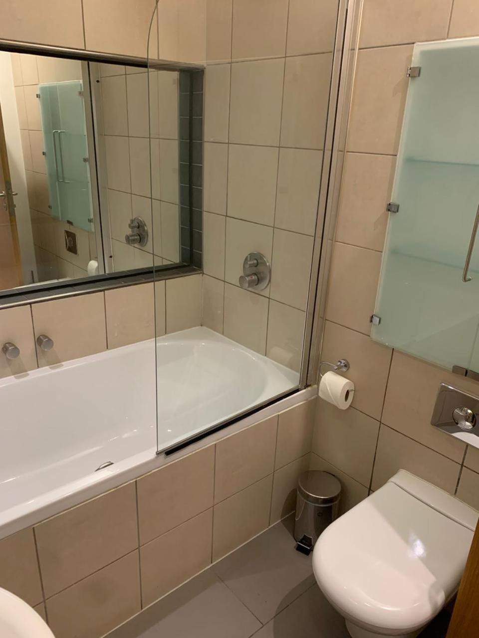 Apartment High In St Piccadilly Cov10