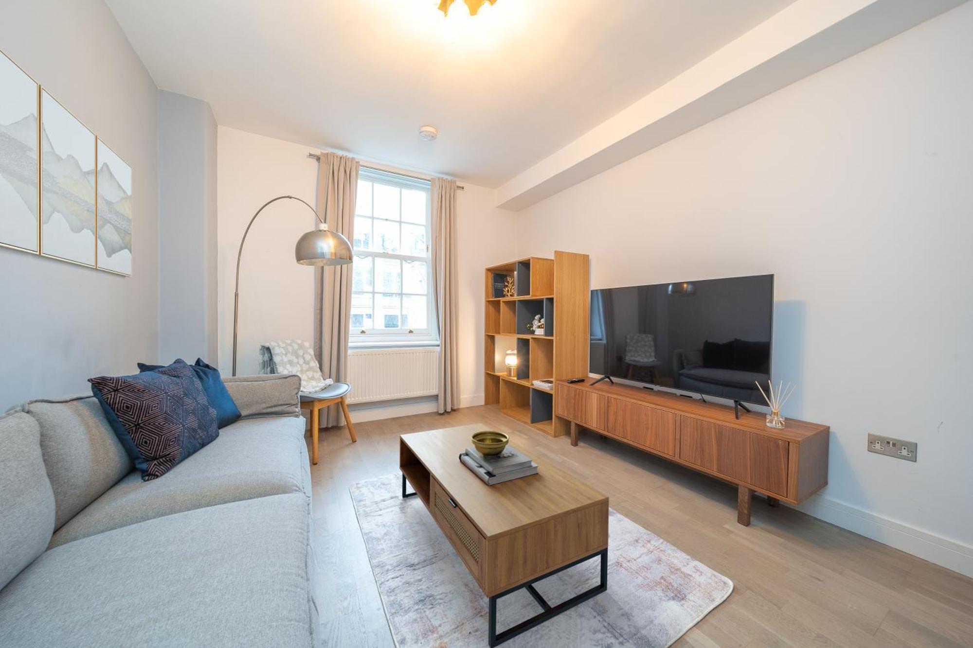 Appartement Charming 2 Bedroom Flat In *