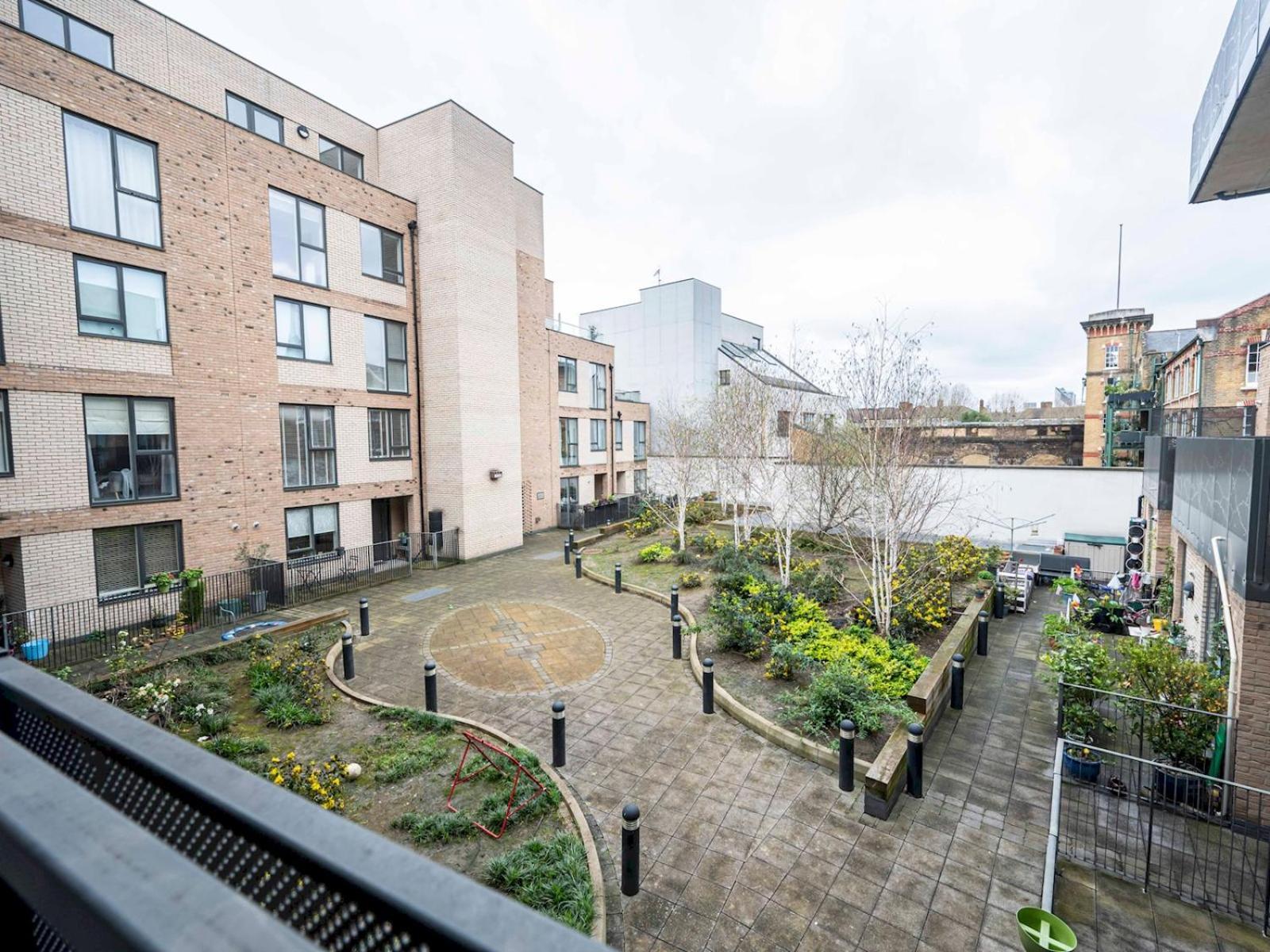 Near Tower Bridge And Tube Pass The Keys Leilighet