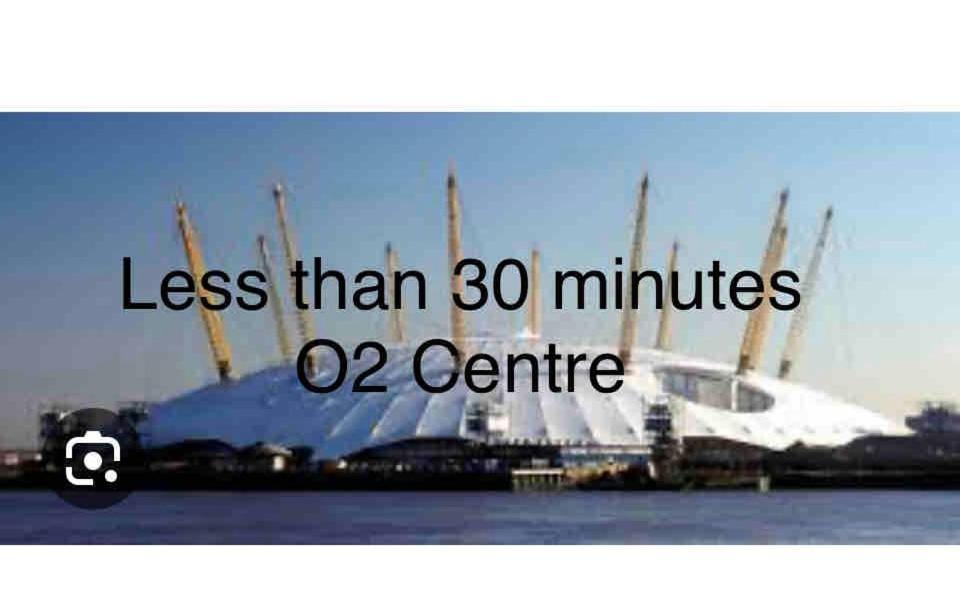 Locations 1 Bed Sleeps 4 Appartamento Londra