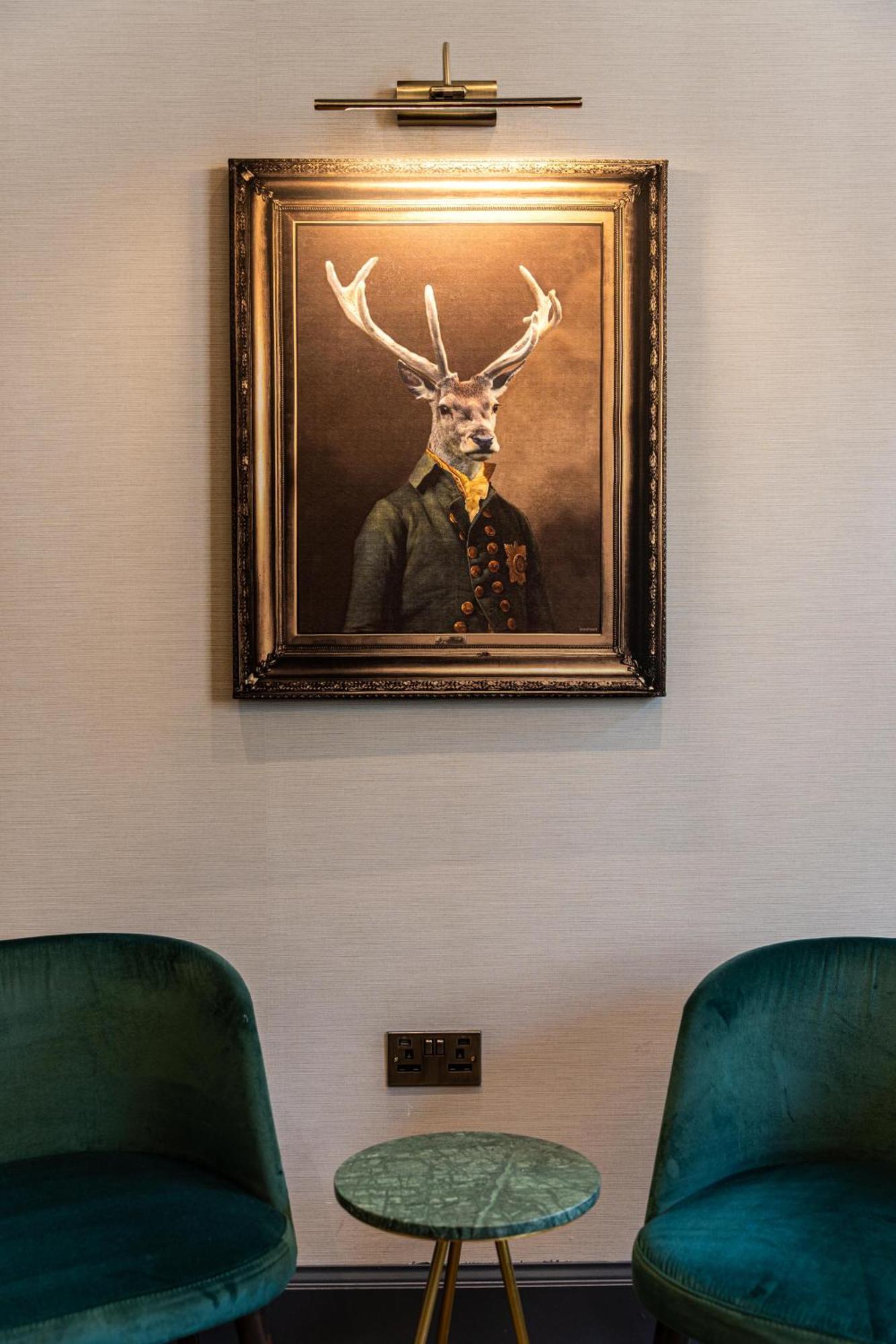 Hotell The House On Warwick 4*