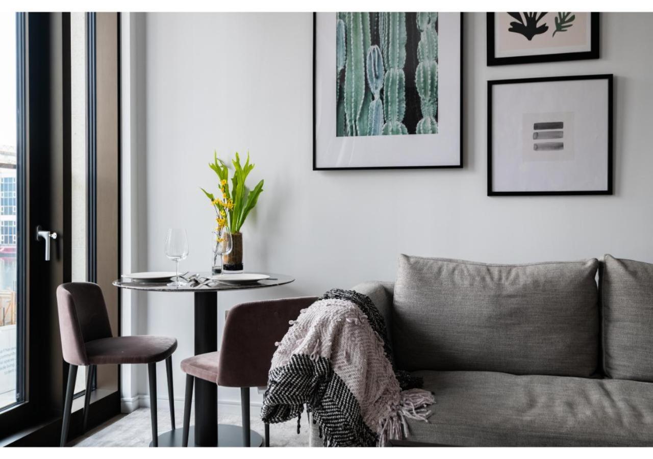Lejlighed Elegant And Modern In Canary Wharf Right Next To Thames *