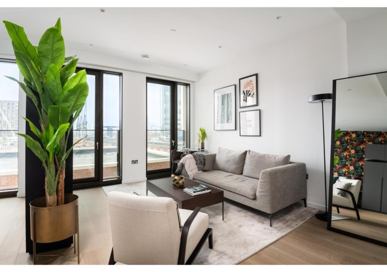 Elegant And Modern In Canary Wharf Right Next To Thames * London