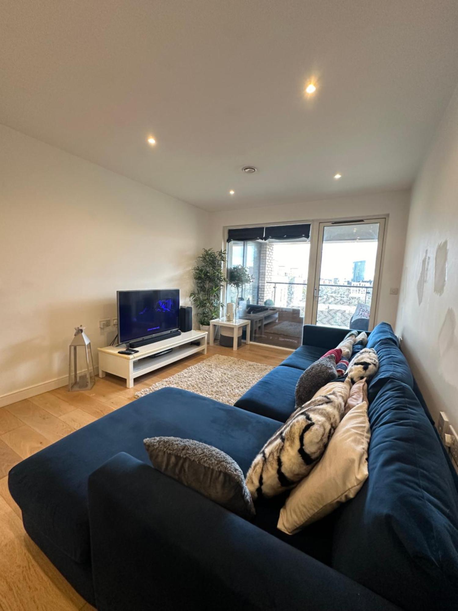 Luxury 3 Bedroom Flat In Stratford, Appartamento Londra