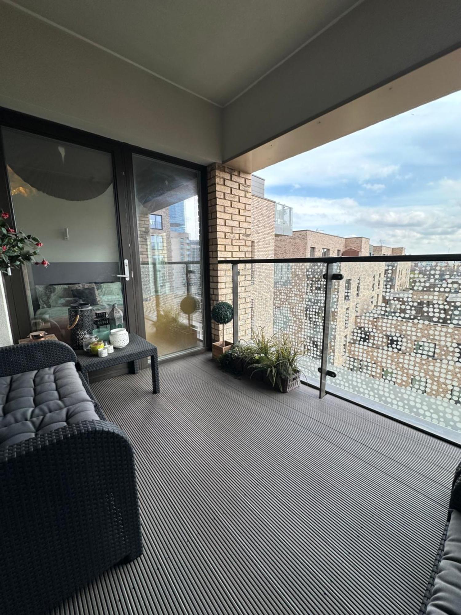 Luxury 3 Bedroom Flat In Stratford, Appartamento *