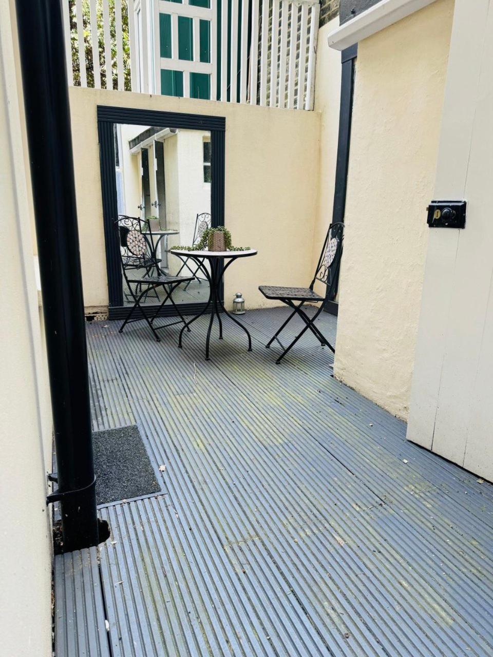 Cozy And Comfy Flat In Earls Court Leilighet London