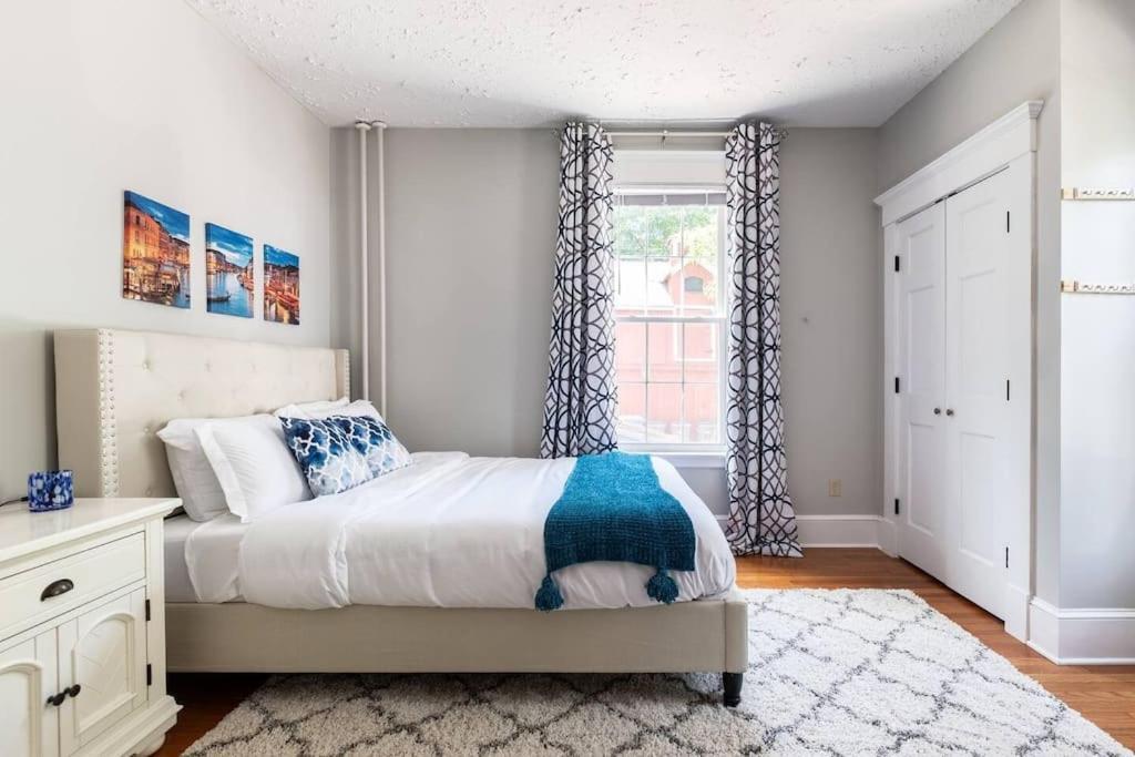 Flat Unlisted Leilighet *