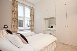 Ryder Street Chambers Apartment