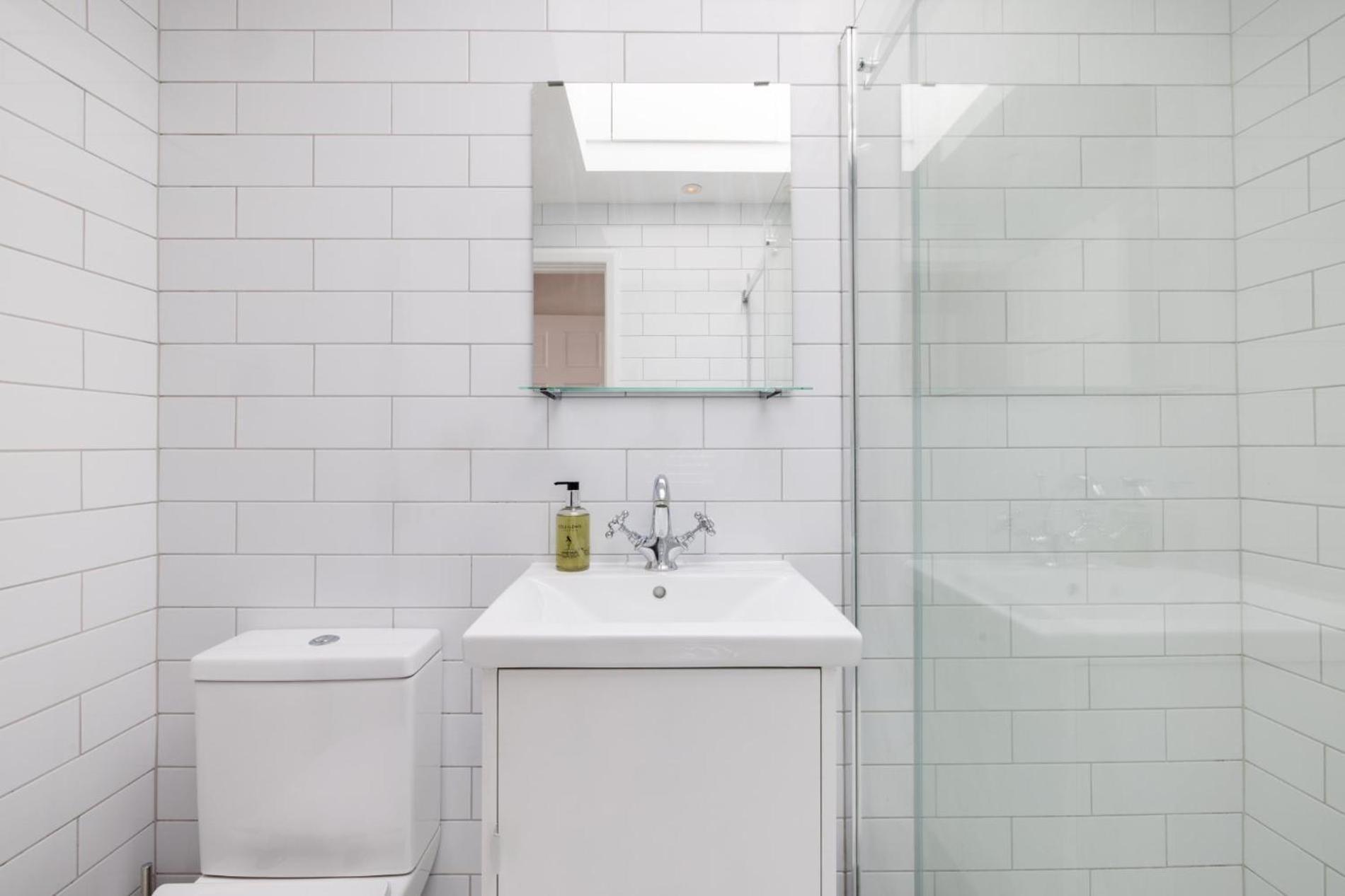 Apartment The Thames Embrace 3 Bedroom And Garden House In Battersea