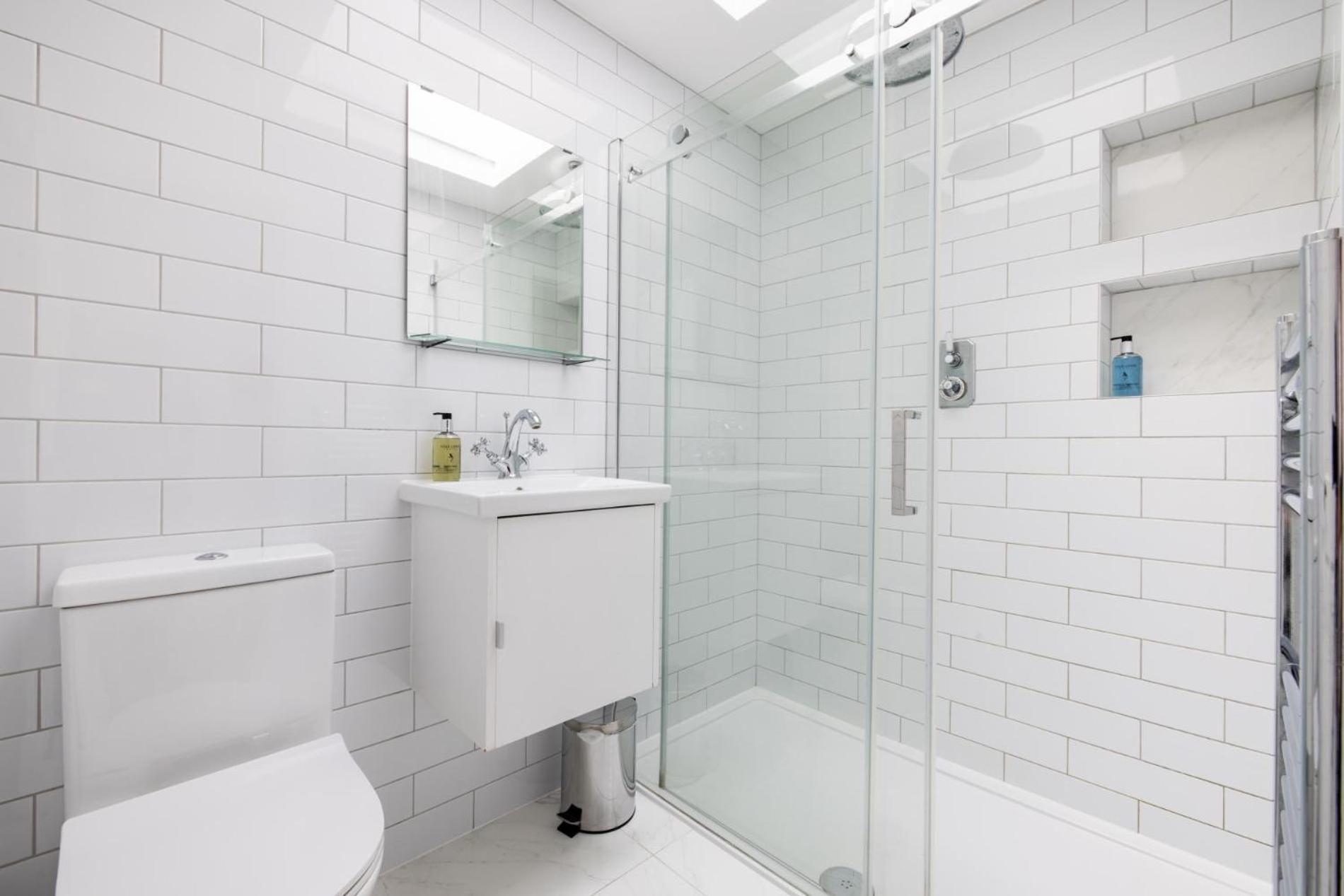 The Thames Embrace 3 Bedroom And Garden House In Battersea Apartment London
