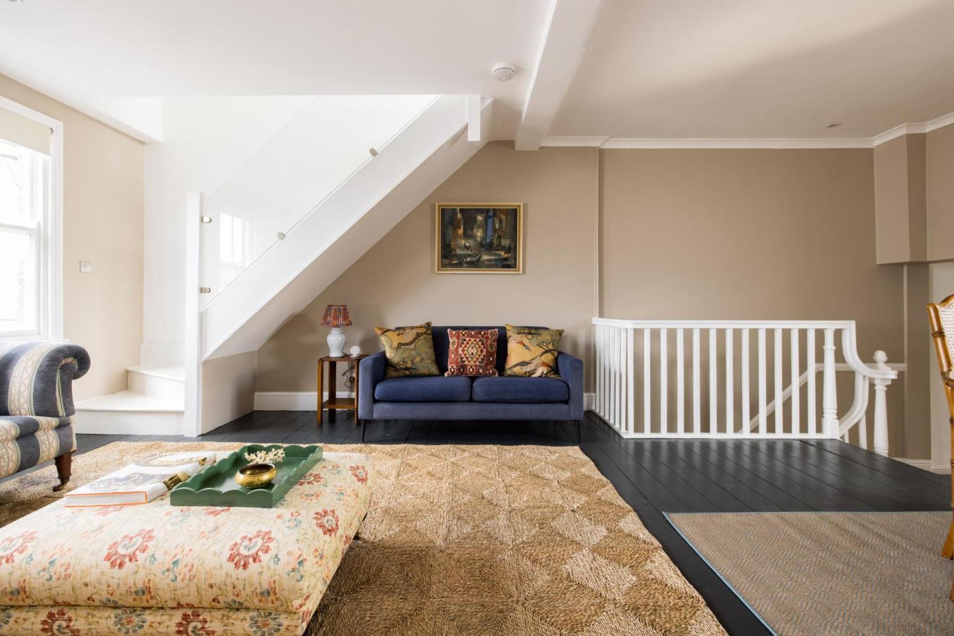 The Thames Embrace 3 Bedroom And Garden House In Battersea Apartment