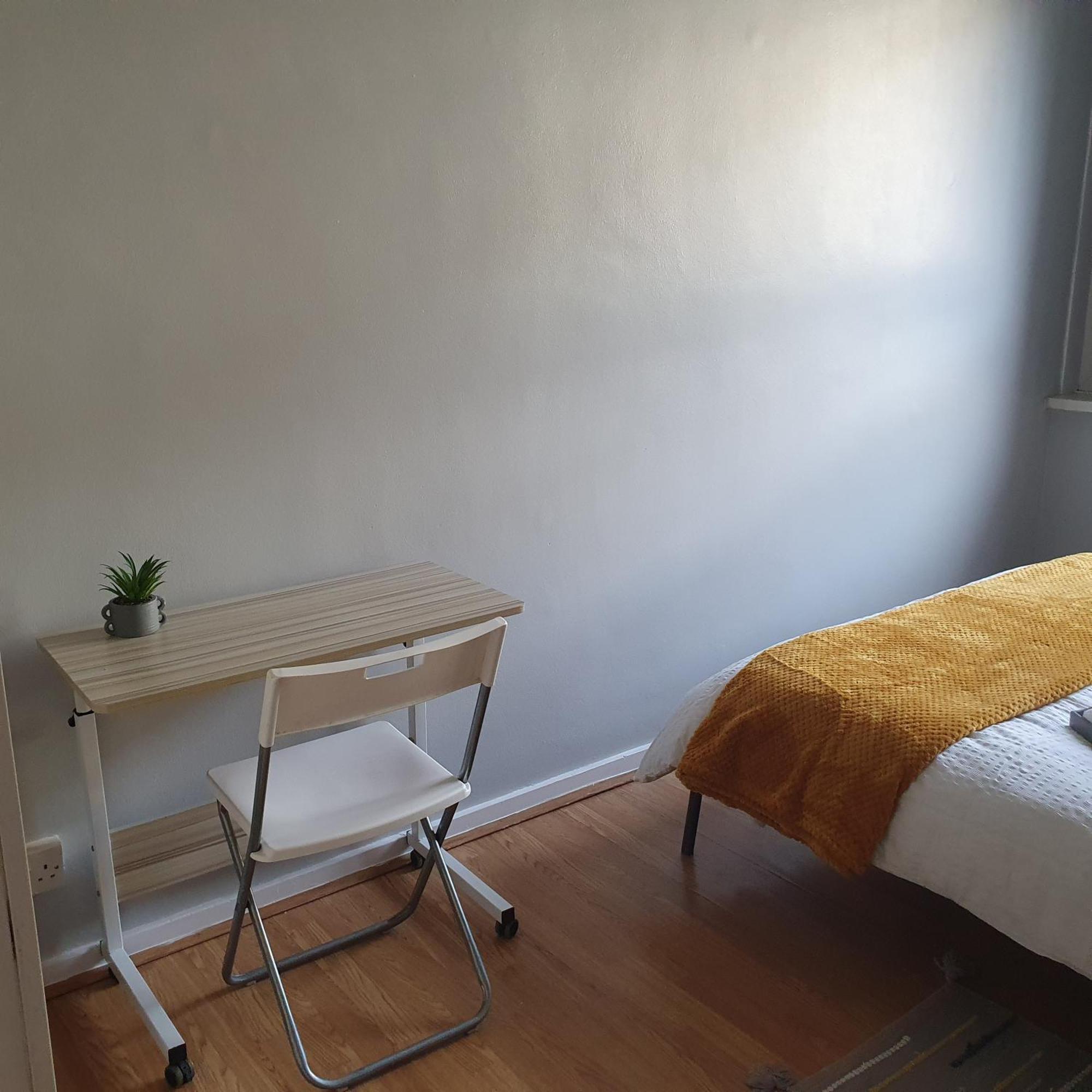 Yolo House Guest house London