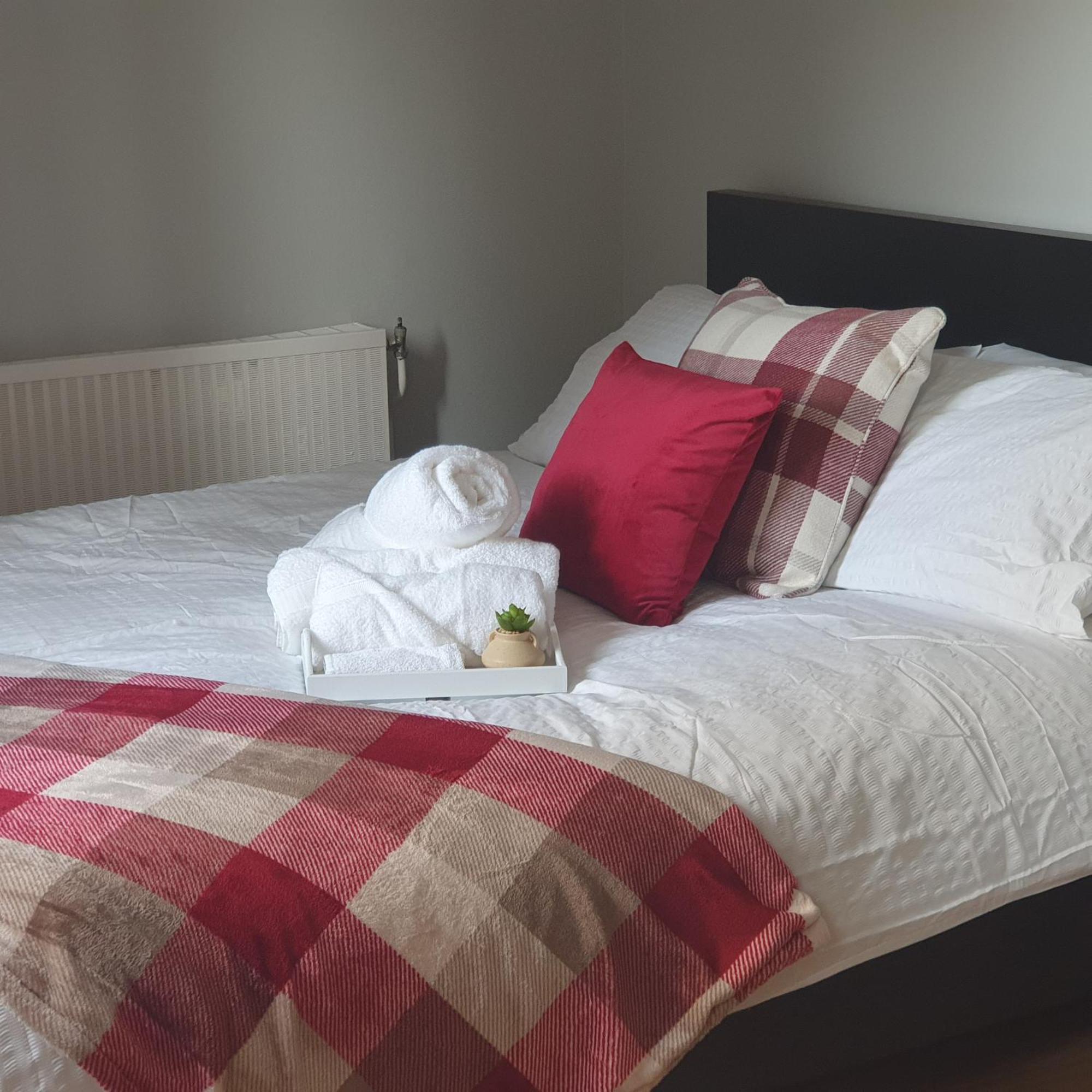 Yolo House Guest house London