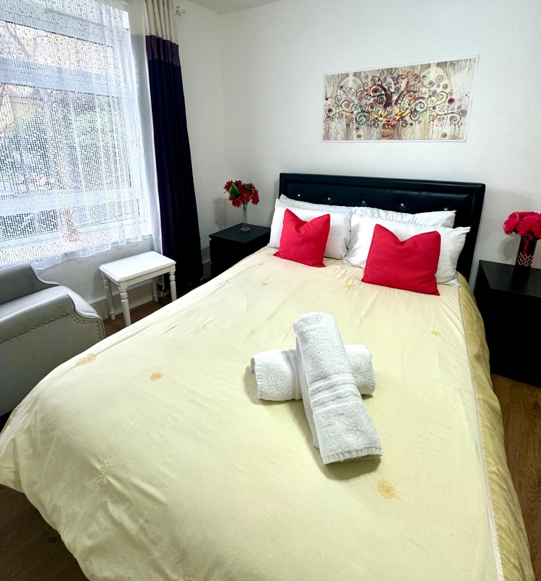 The Sheikh's Palace By Wild Appartement Londen