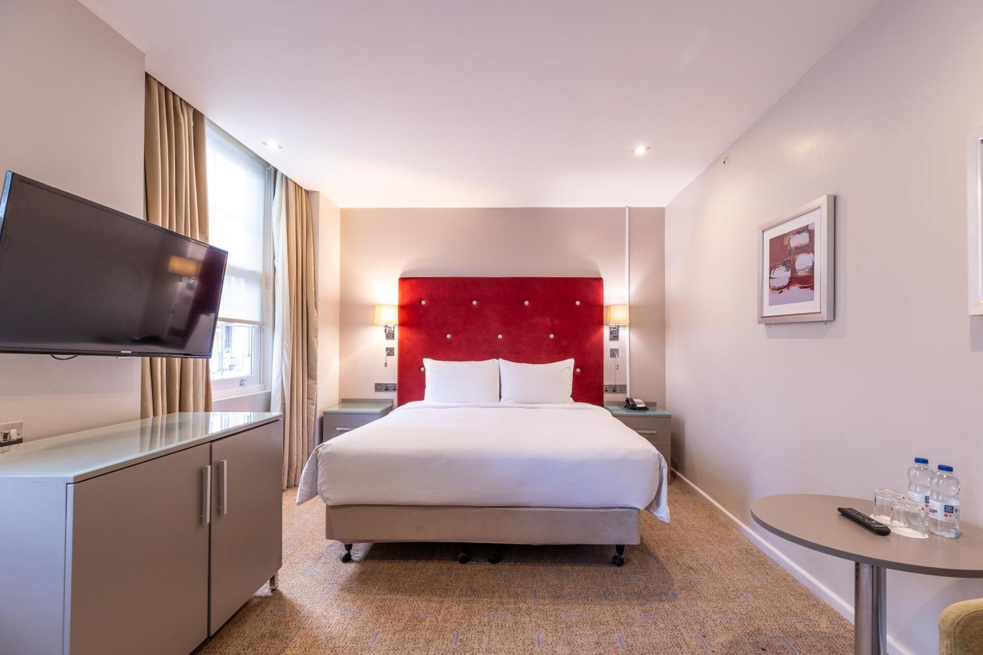 Doubletree By Hilton - West End Hotel