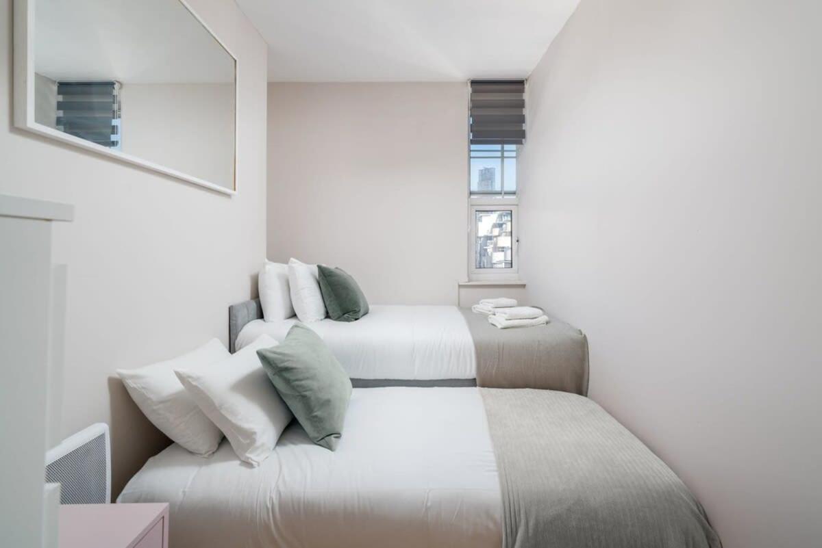 Lägenhet Of - Lovely Two Bedroom London