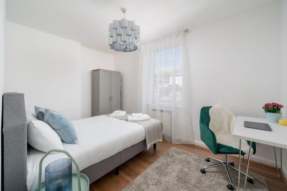 Lägenhet Of - Lovely Two Bedroom London