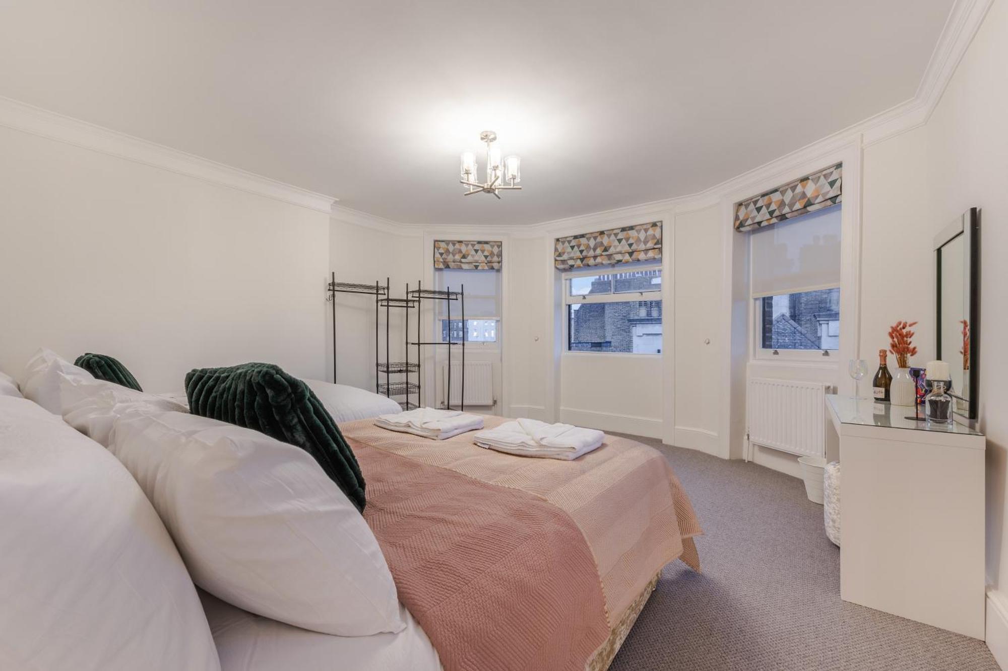 Appartement Modern Luxury 3bed 3bathroom Retreat 6hs Londen