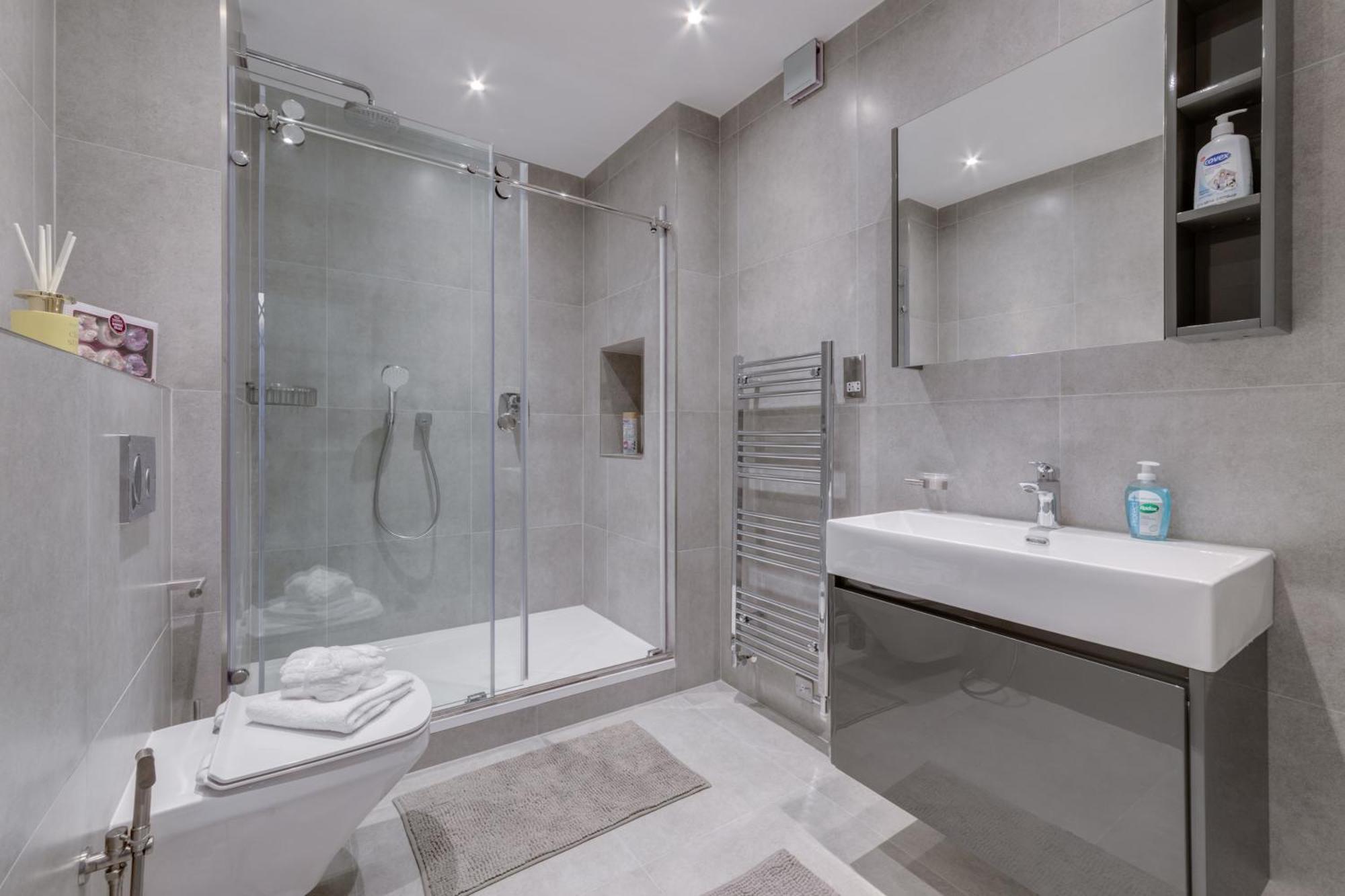 Stylish 3 Bedroom Luxury In Harley Street - 3hs Leilighet London