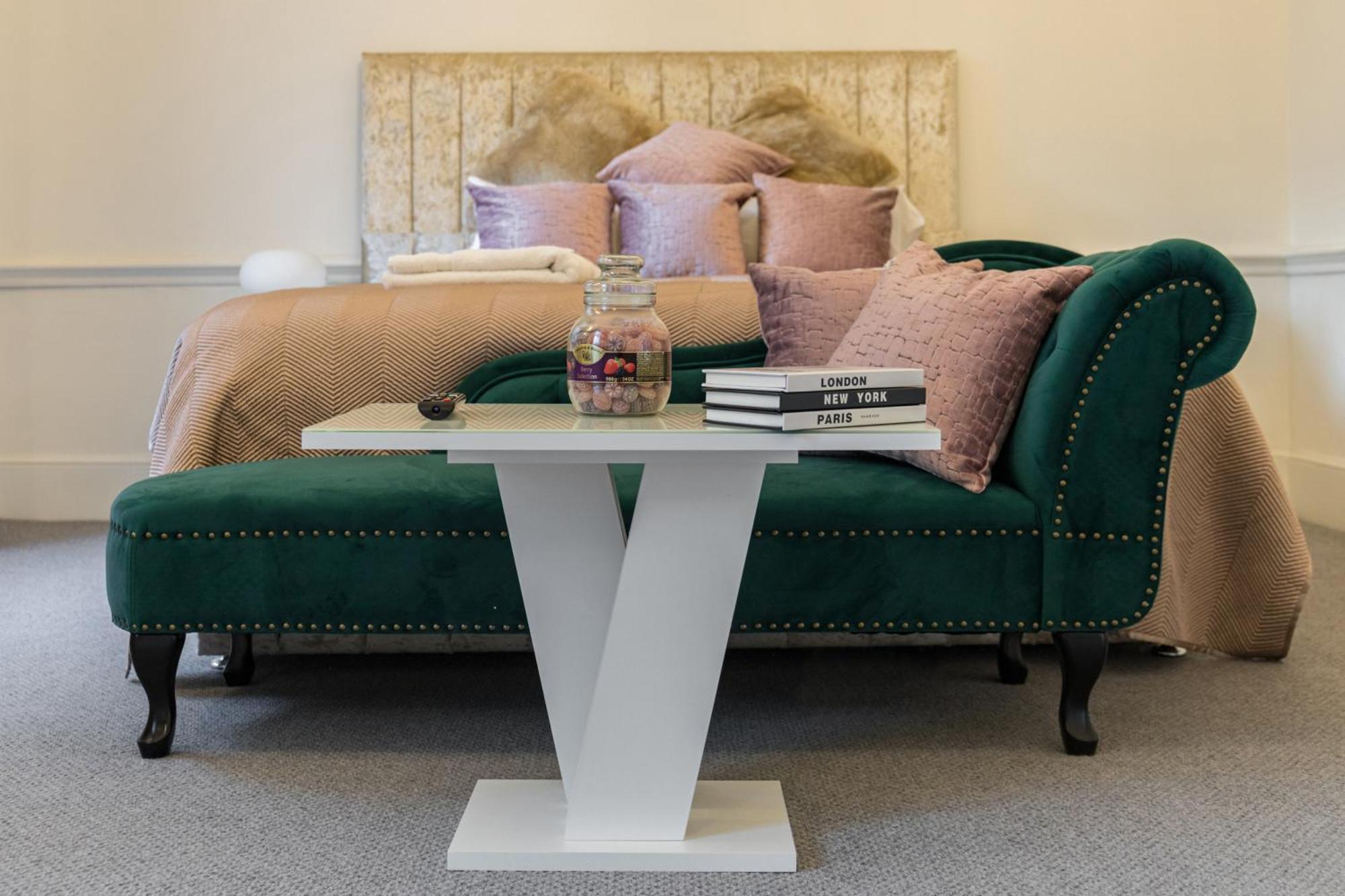 Stylish 3 Bedroom Luxury In Harley Street - 3hs Leilighet