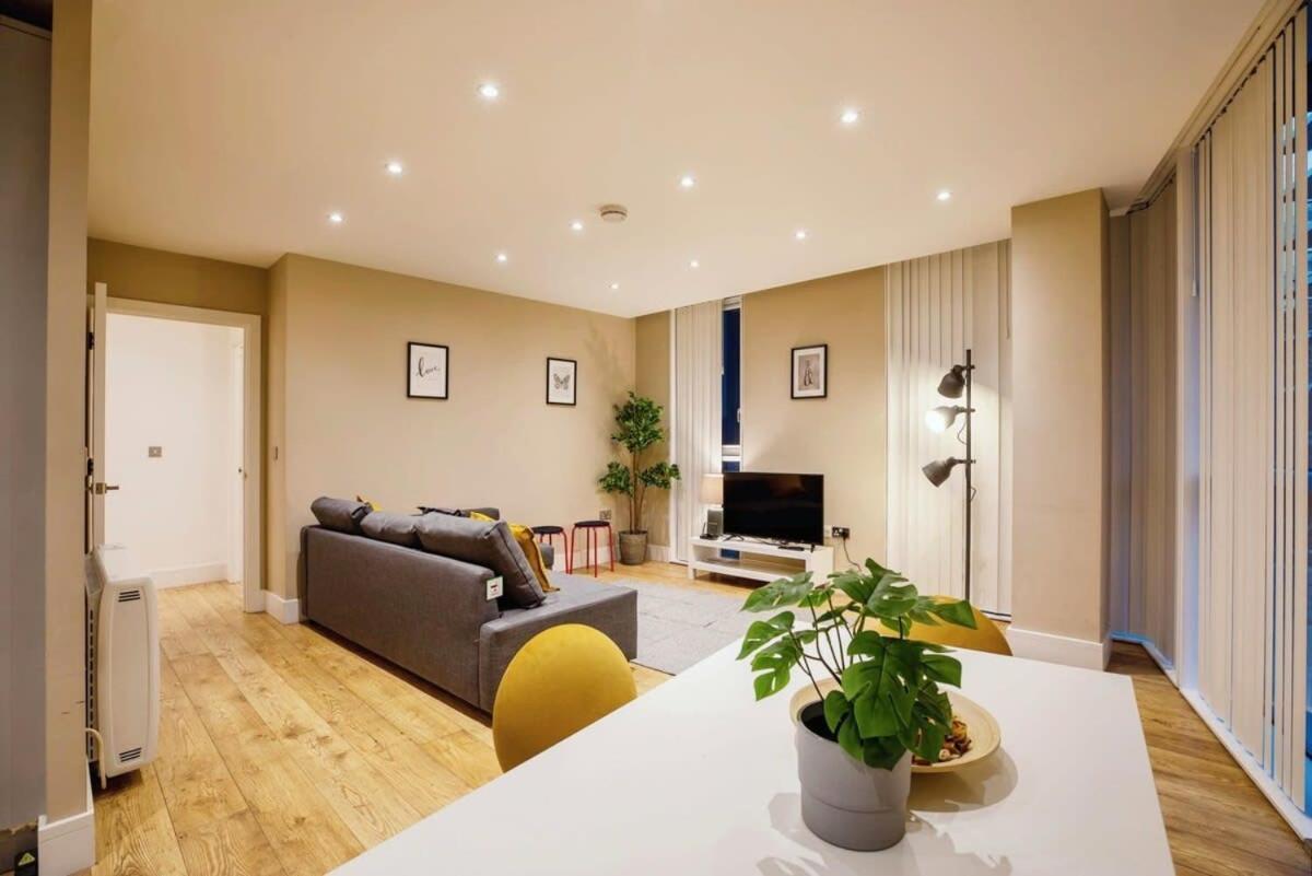 Apartment Modern 2br Flat Style And Comfort Combined London