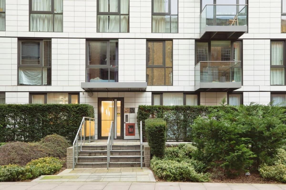Modern 2br Flat Style And Comfort Combined Apartment