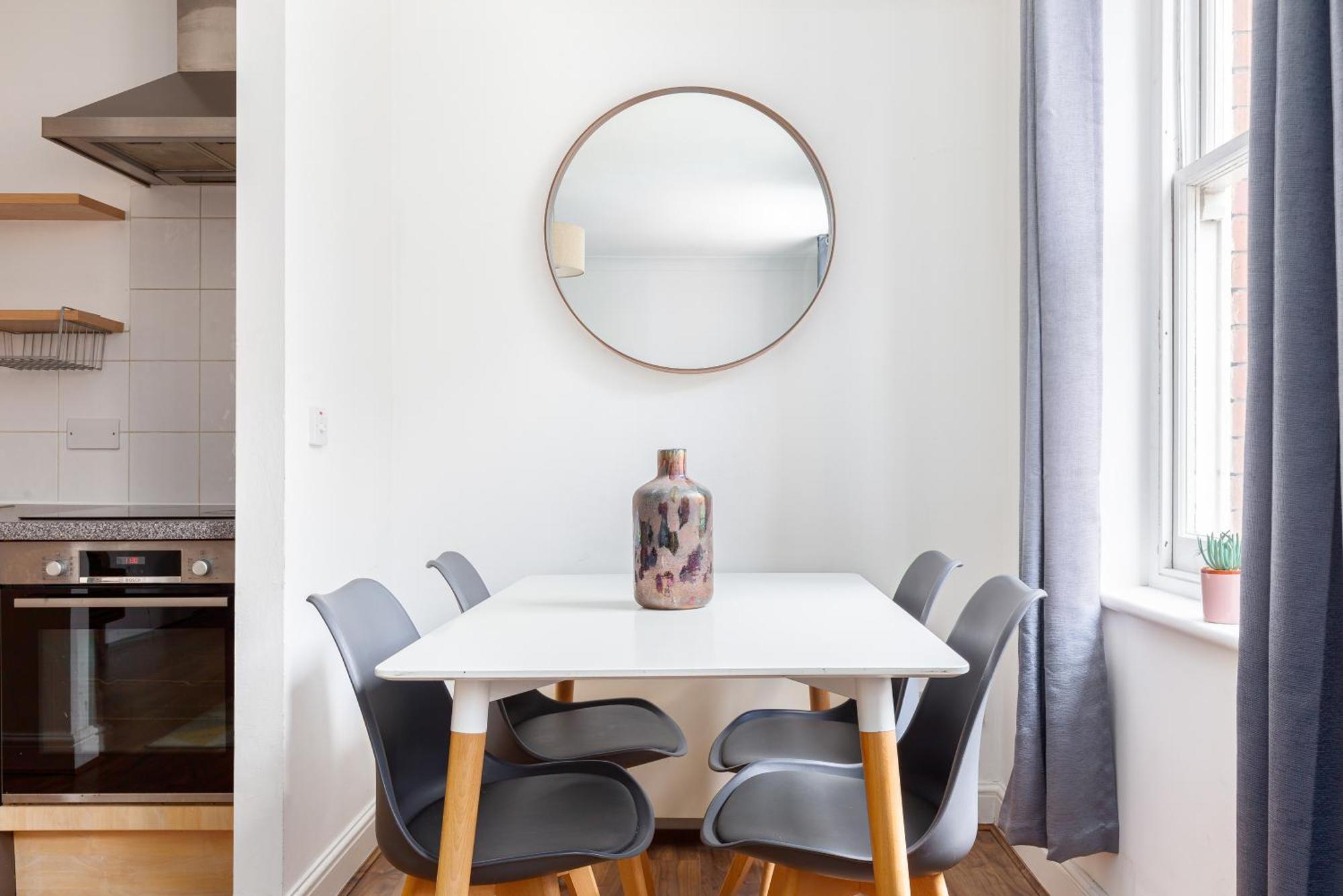 The Aldgate Flat * Londen