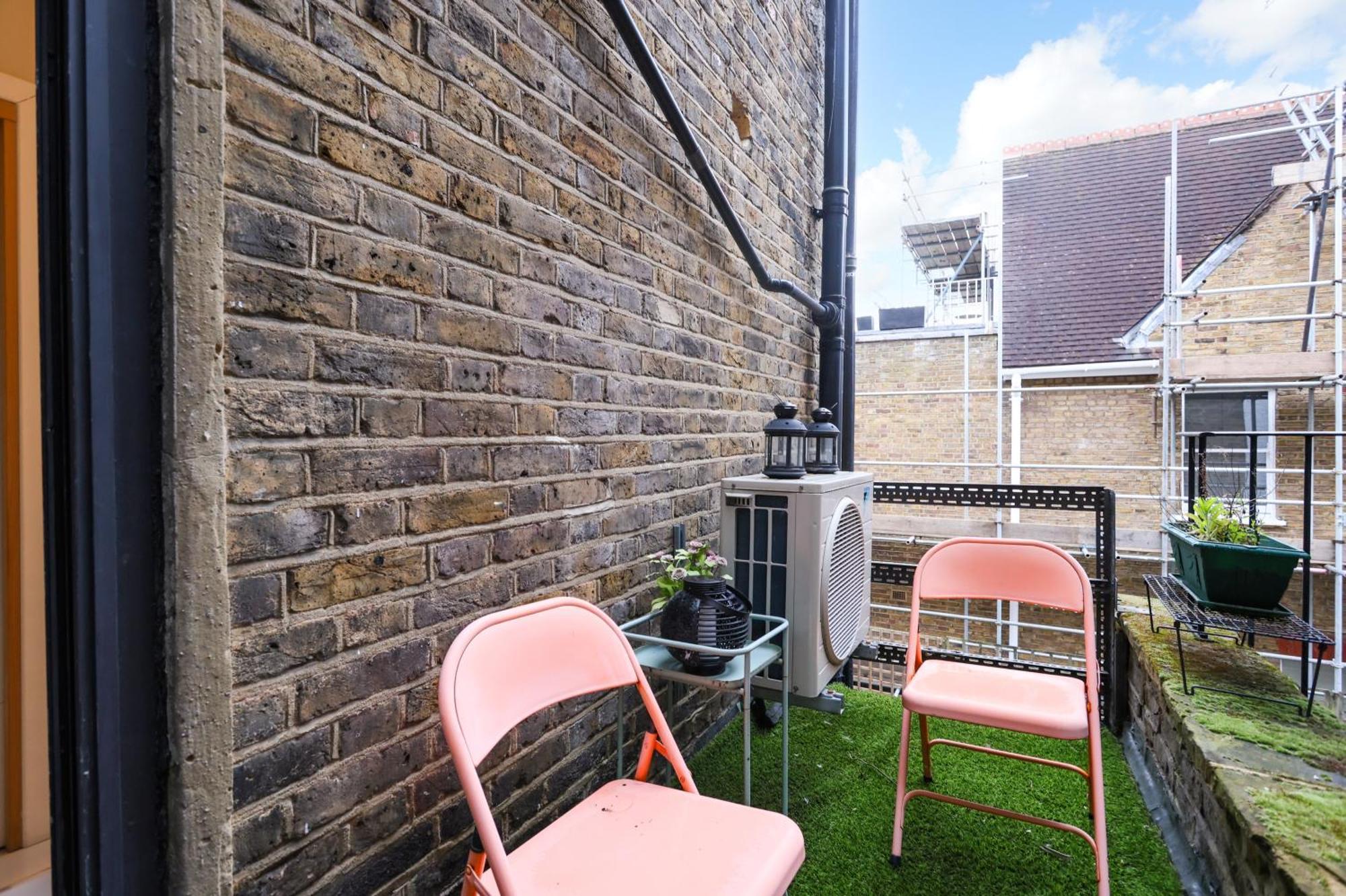 Unique 1 Bedroom Flat Leilighet