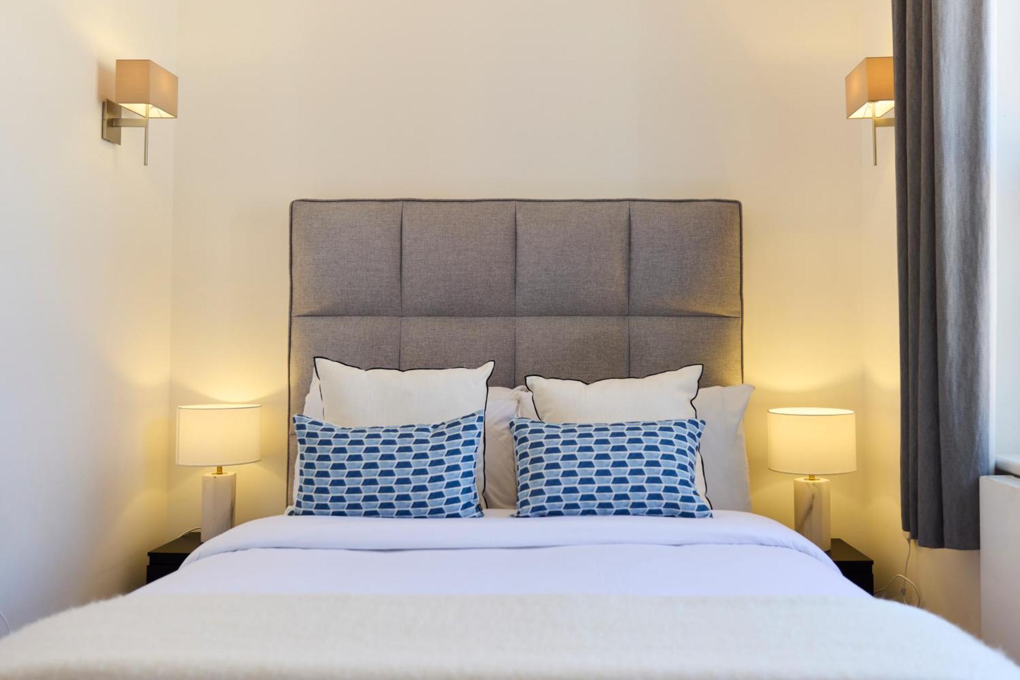 Apartment The Leghorn Quarters - Modern 3bdr With Balcony London