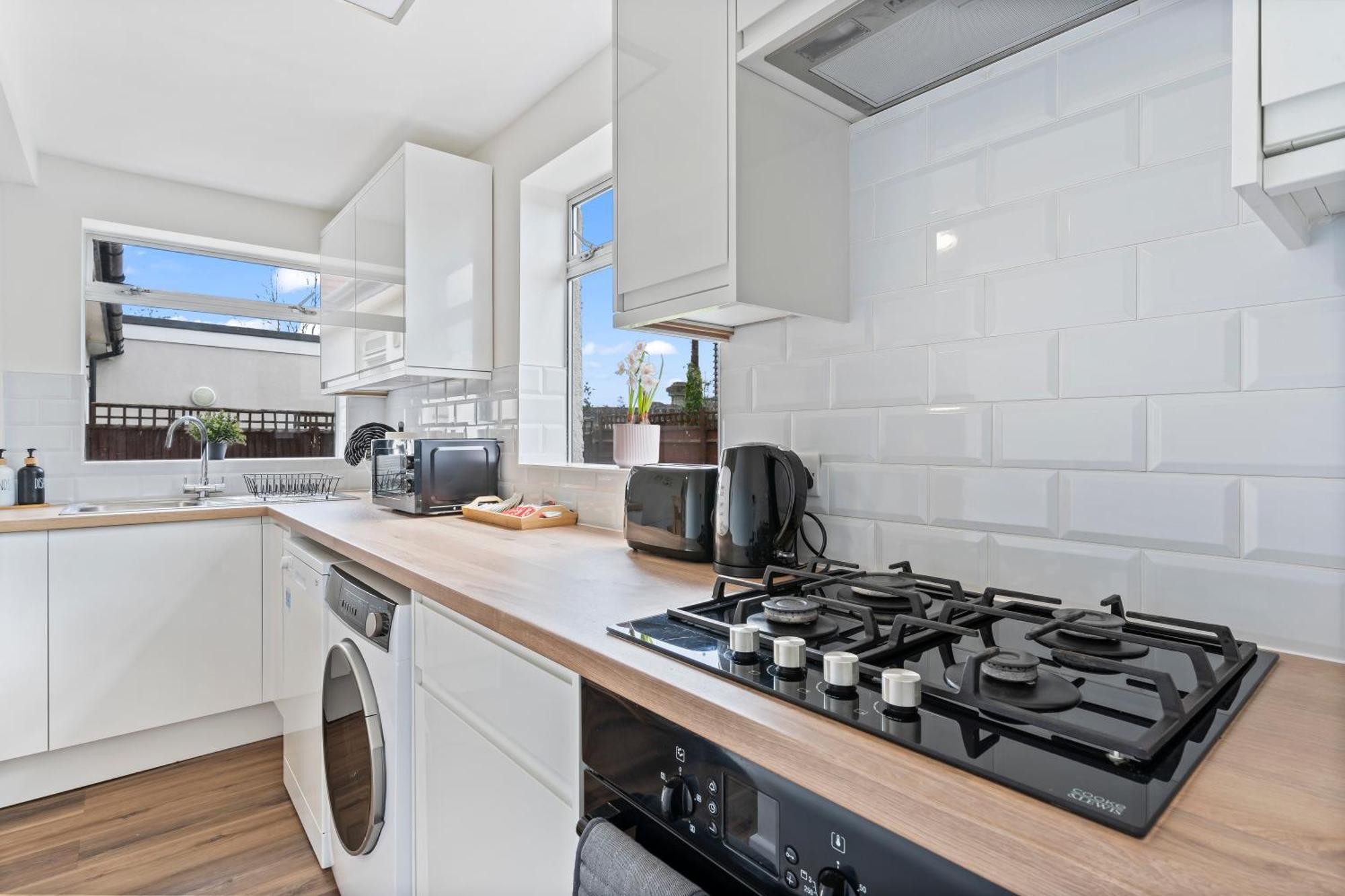 Leilighet Heart Of Acton - Perfect For Large Groups *