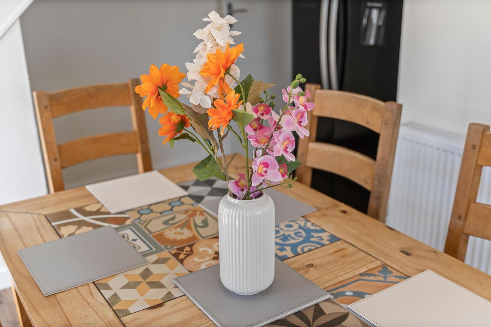 Leilighet Heart Of Acton - Perfect For Large Groups *