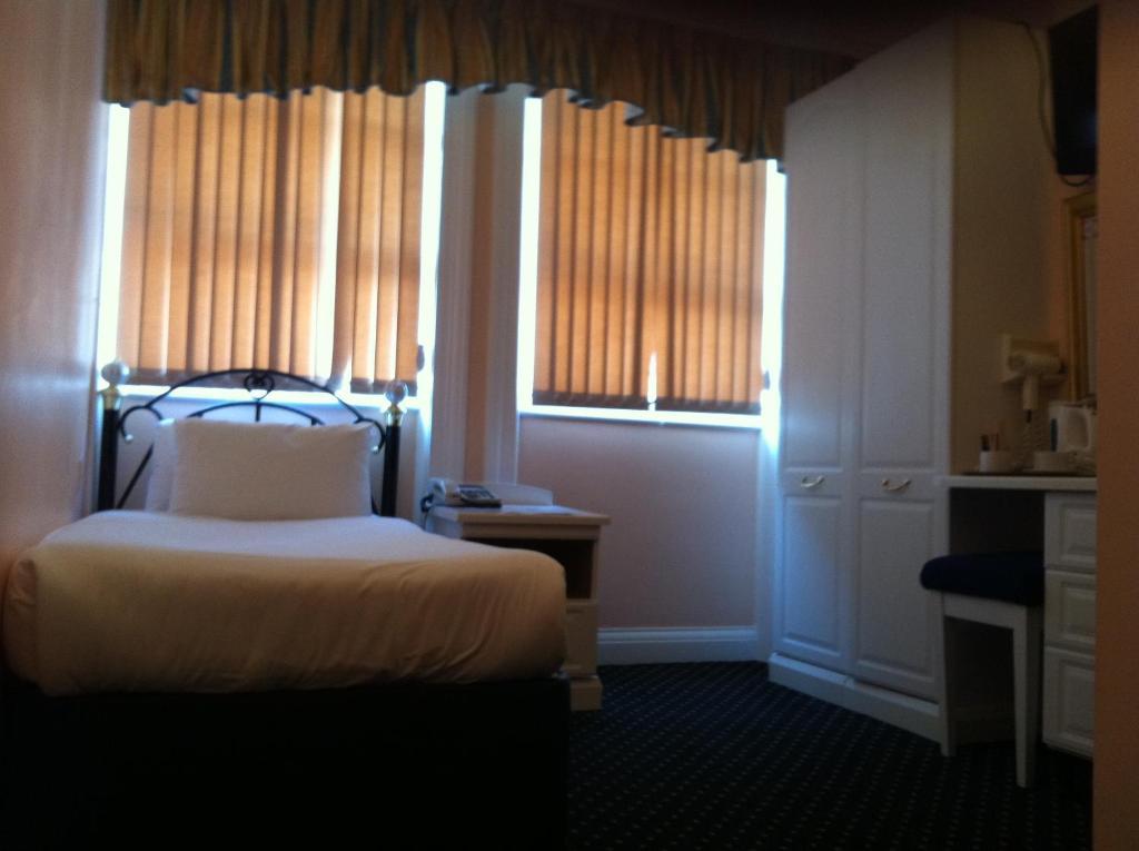 Mermaid Hotel London